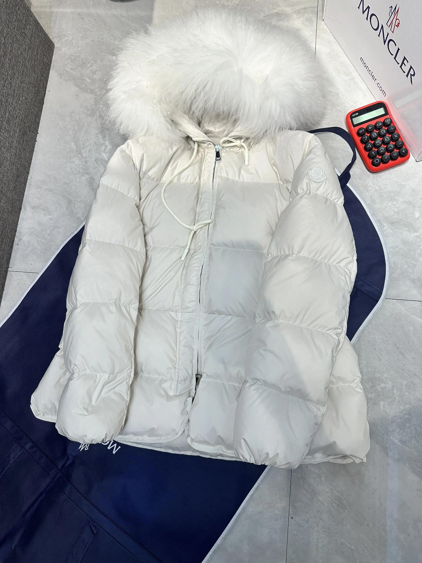 Casual Moncler Down Jackets 146379