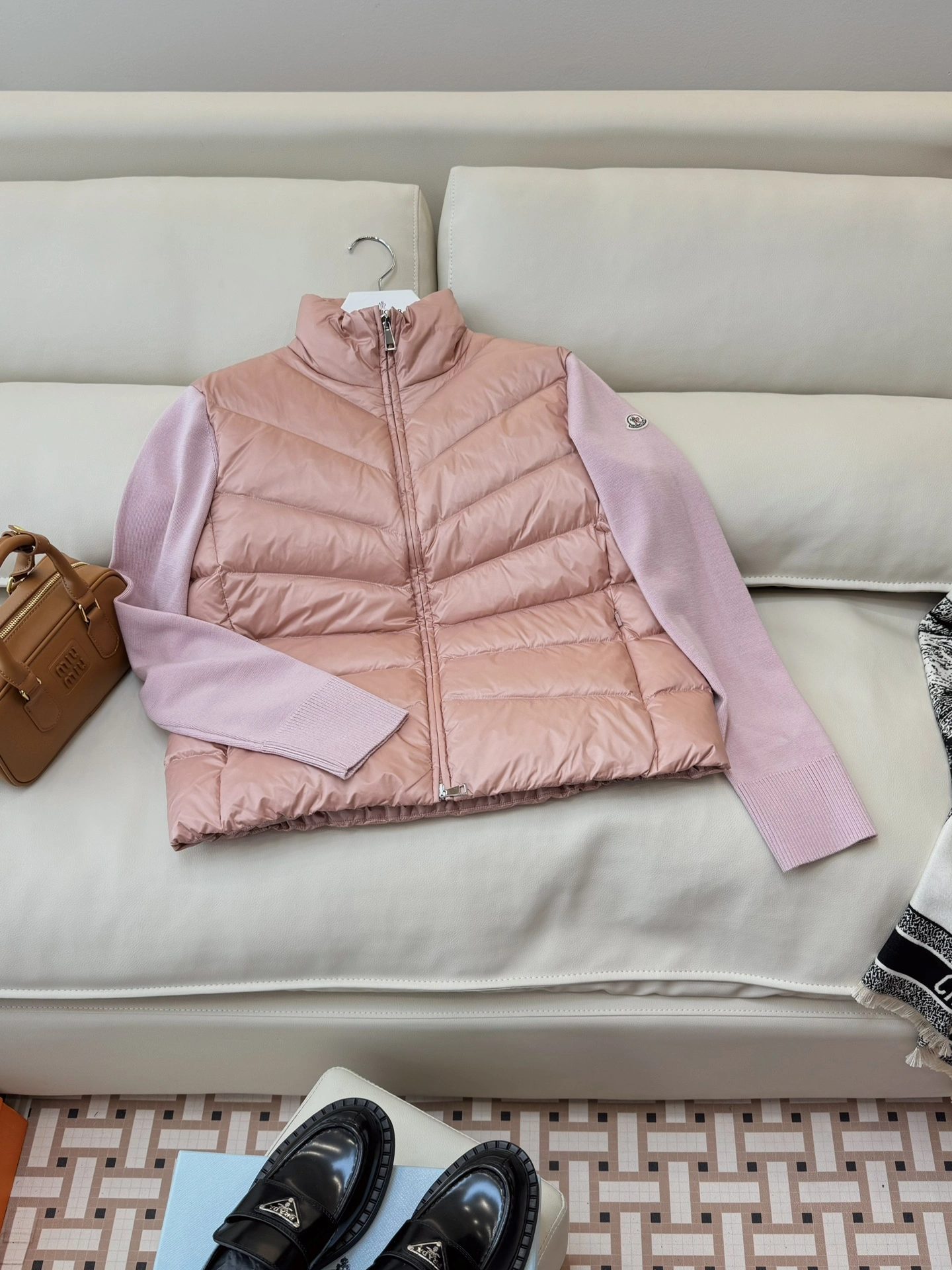 Moncler Down Jackets Timeless 146366