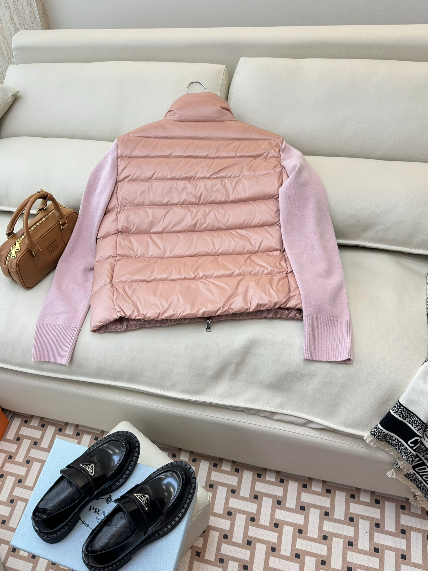 Moncler Down Jackets Timeless 146366