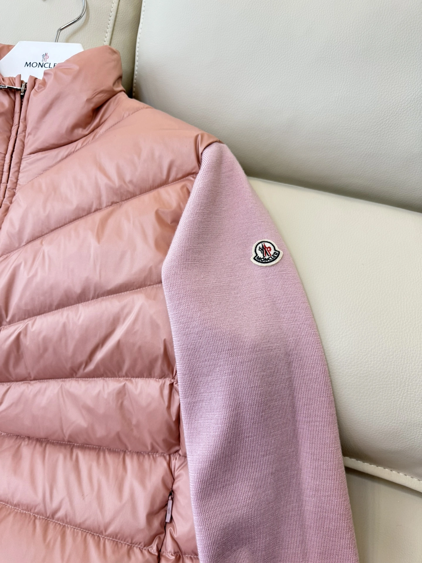 Moncler Down Jackets Timeless 146366