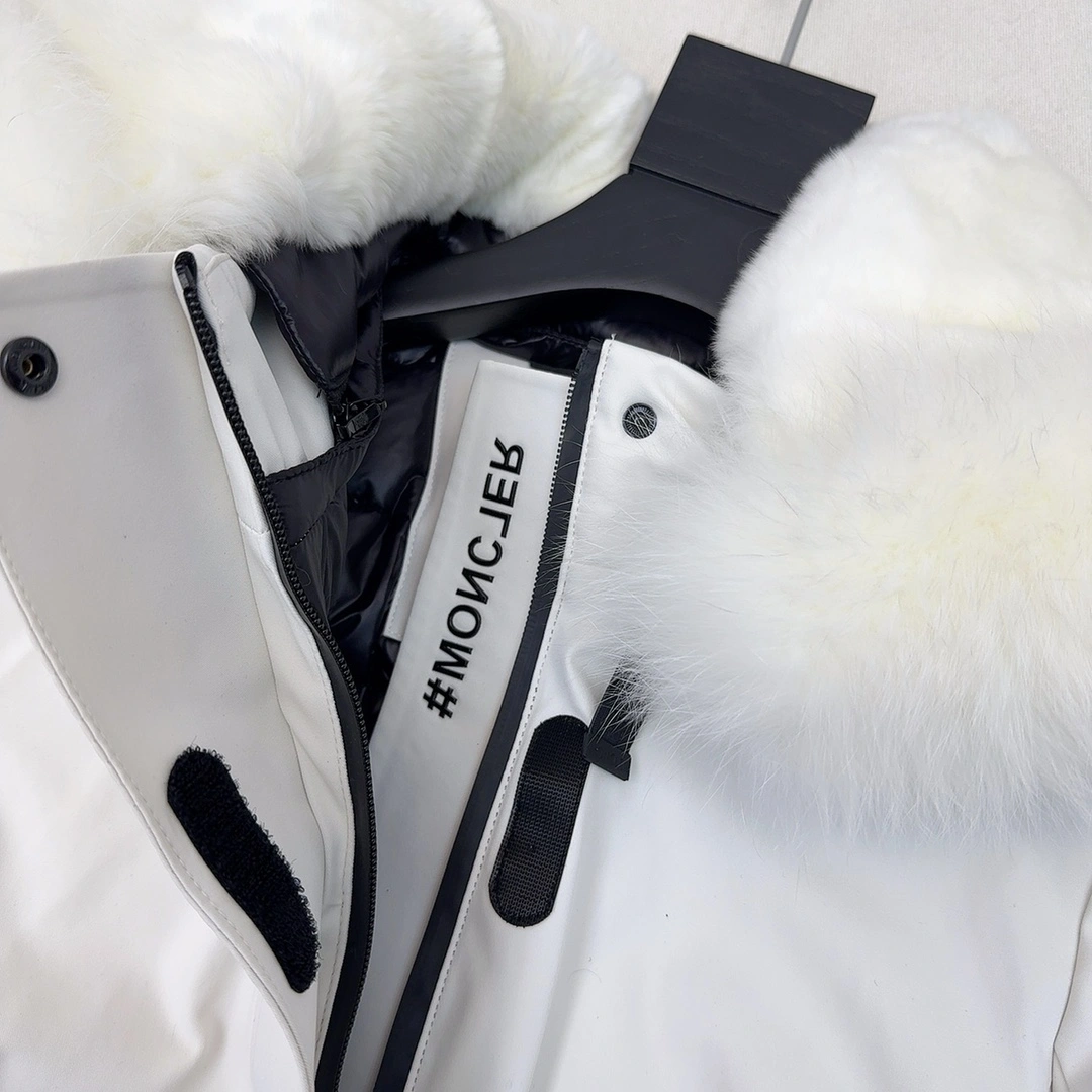 Unique Moncler Down Jackets 146378