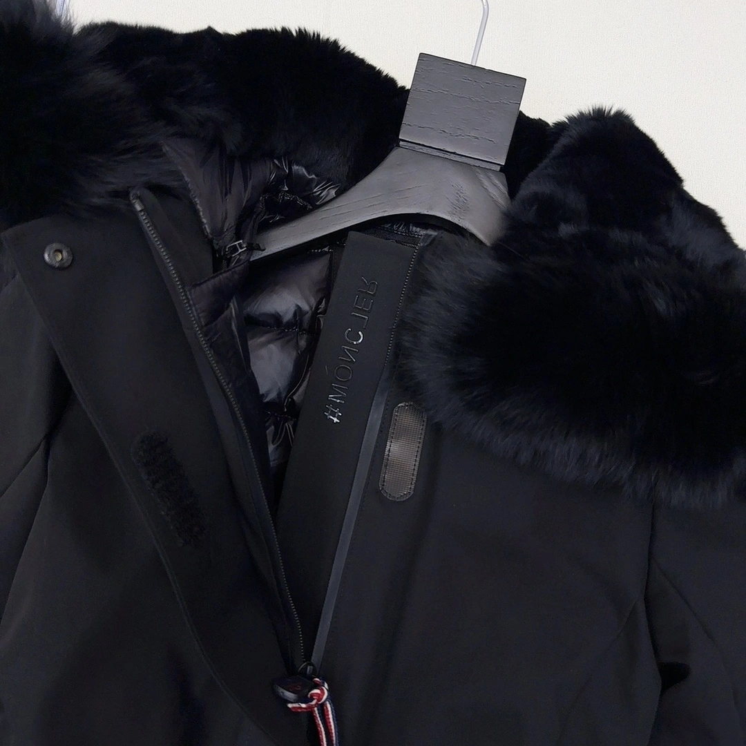 Moncler Down Jackets WrinkleFree 146375