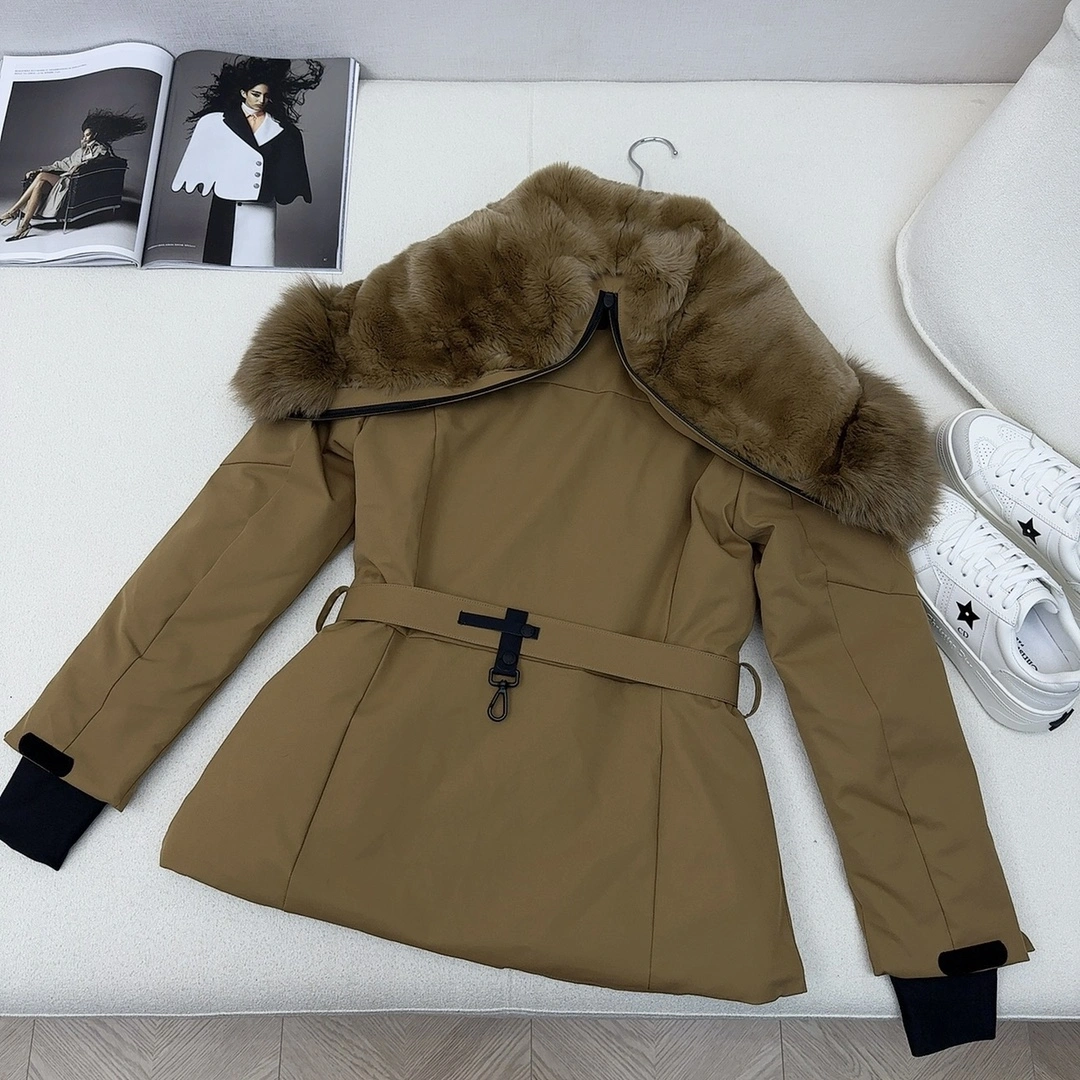 EyeCatching Moncler Down Jackets 146367
