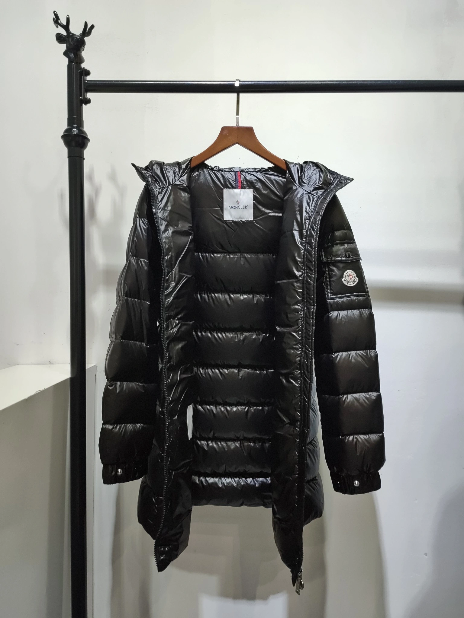 GoodFit Moncler Down Jackets 146368