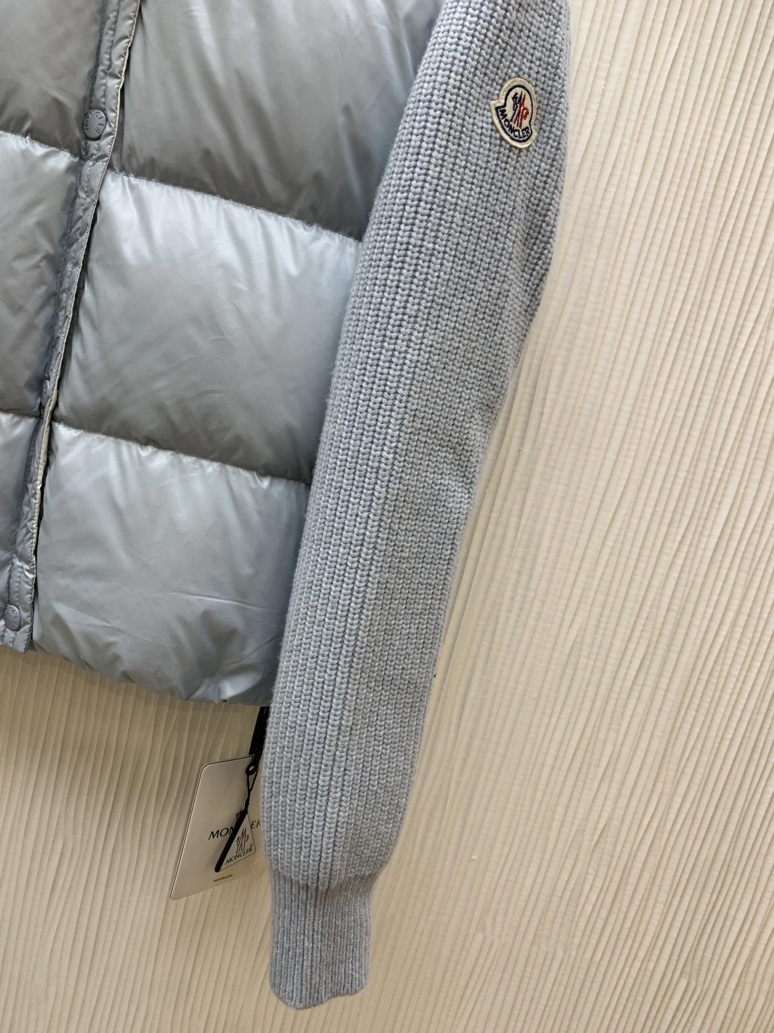 TechFriendly Moncler Down Jackets 146364