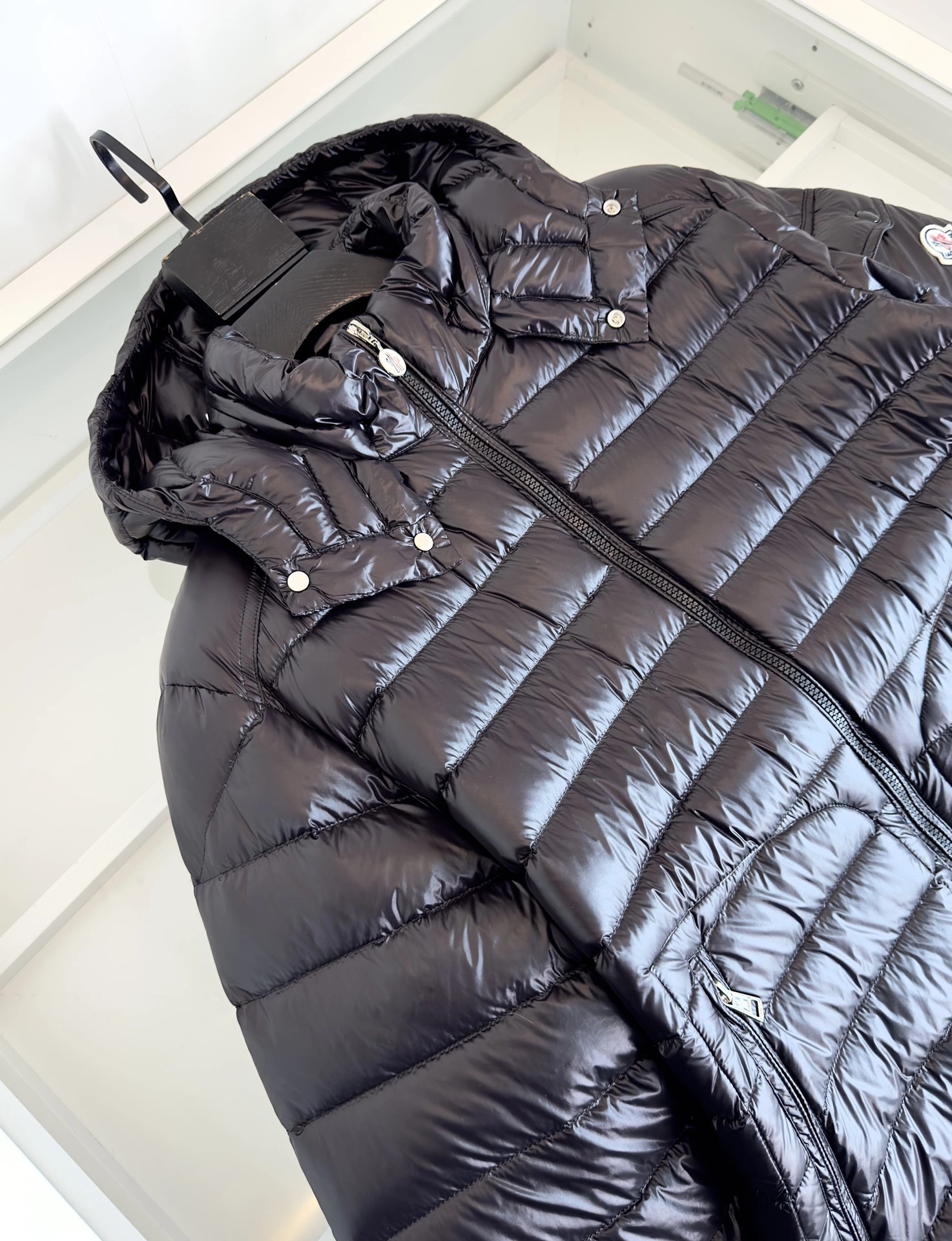 Moncler Down Jackets Durable 146384