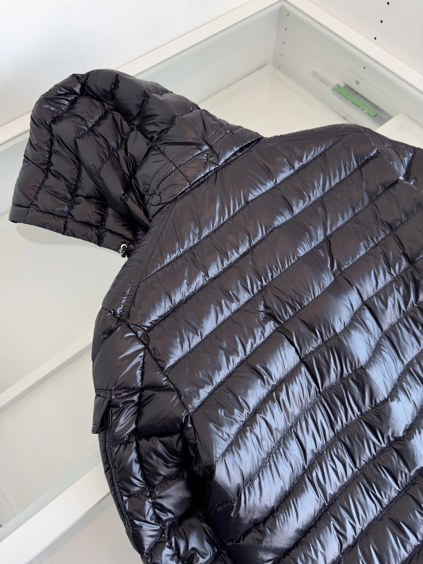Moncler Down Jackets Durable 146384