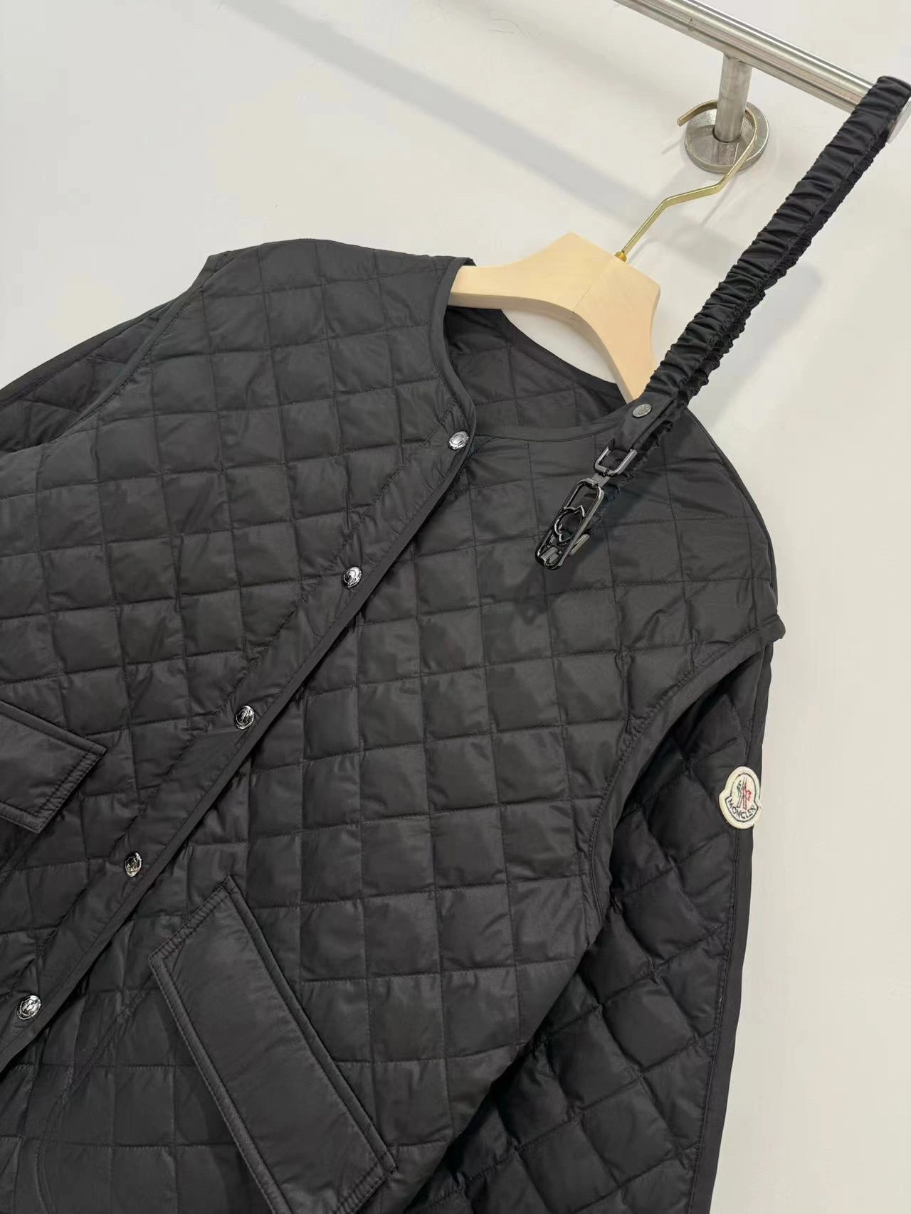 Moncler Down Jackets SoftTouch 146358