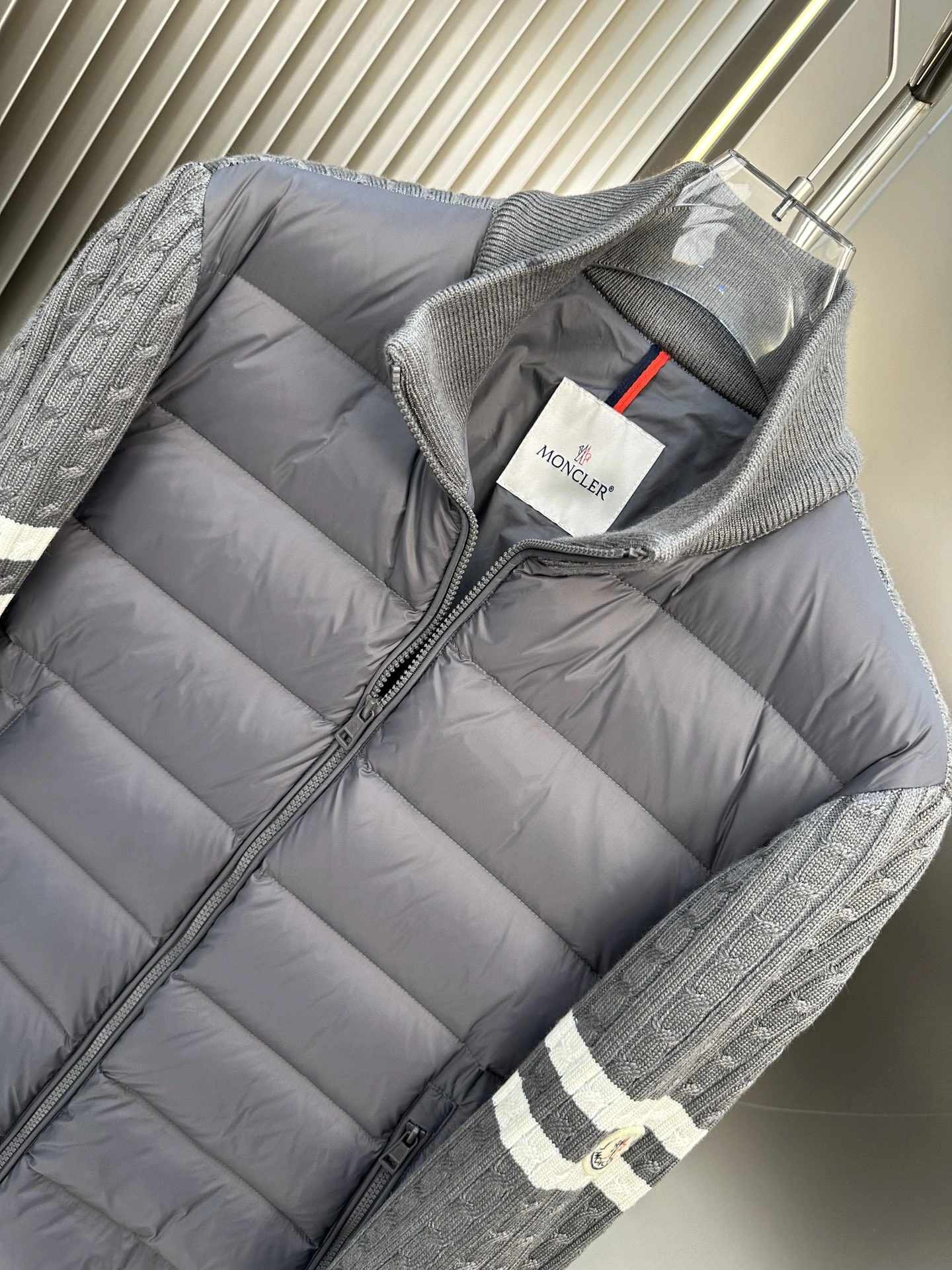 Bold Moncler Down Jackets 146382