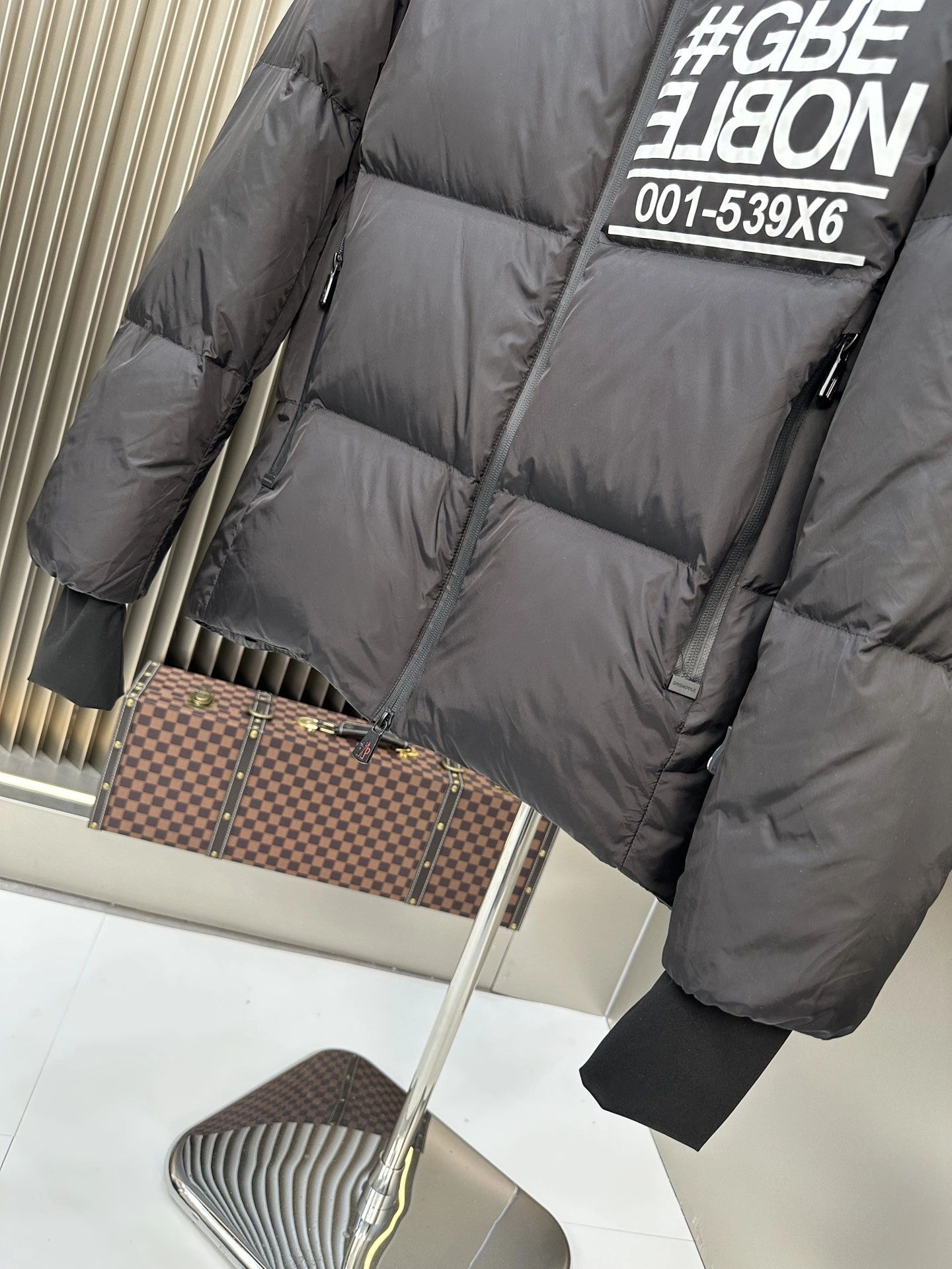 Moncler Down Jackets Timeless 146360