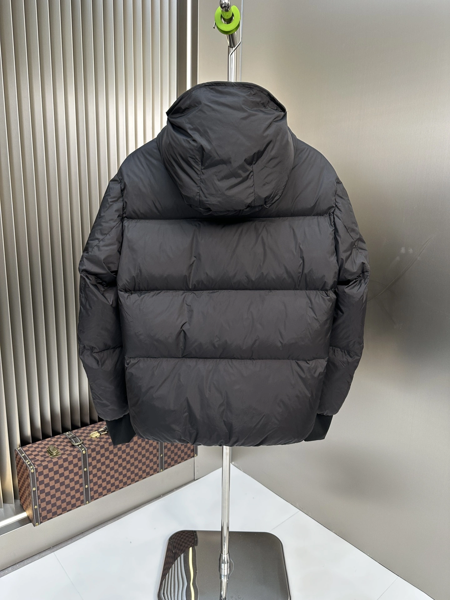 Moncler Down Jackets Timeless 146360