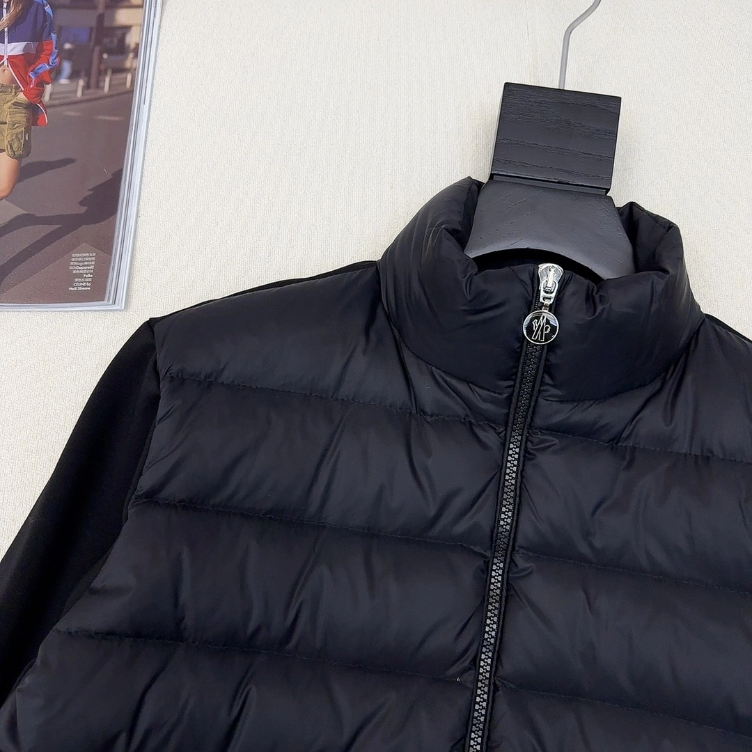 Moncler Down Jackets EasyMatch 146354