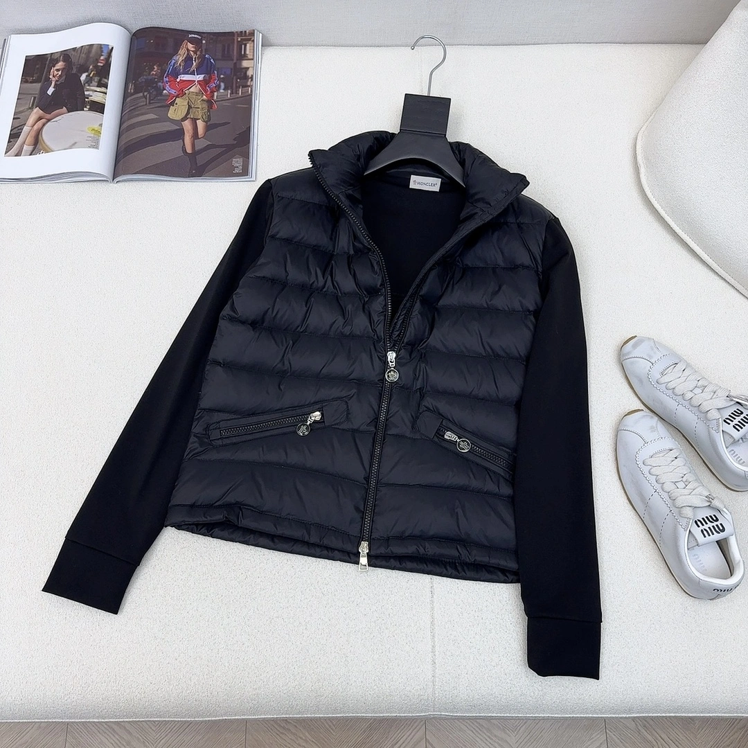 Moncler Down Jackets EasyMatch 146354