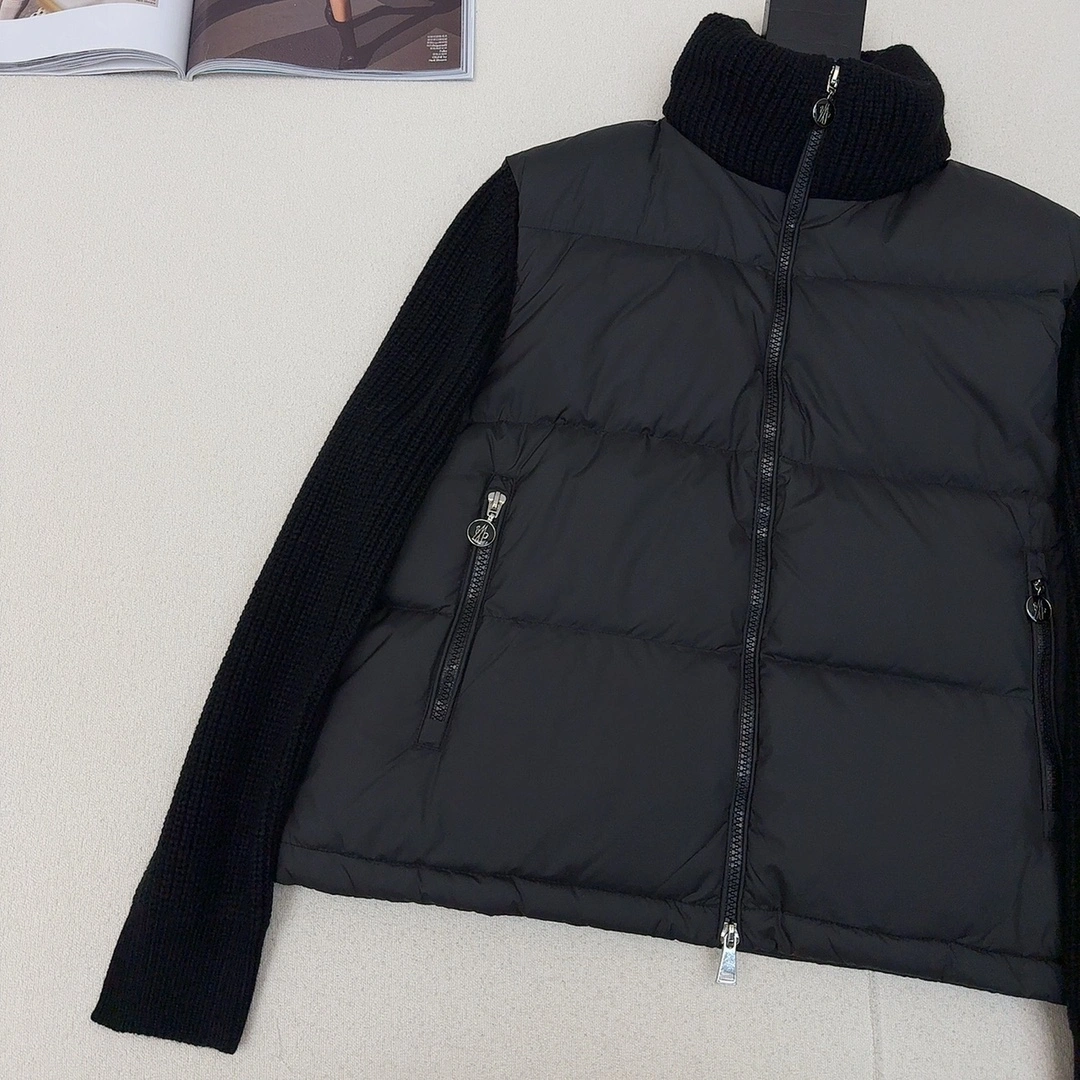 Moncler Down Jackets Stylish 146351