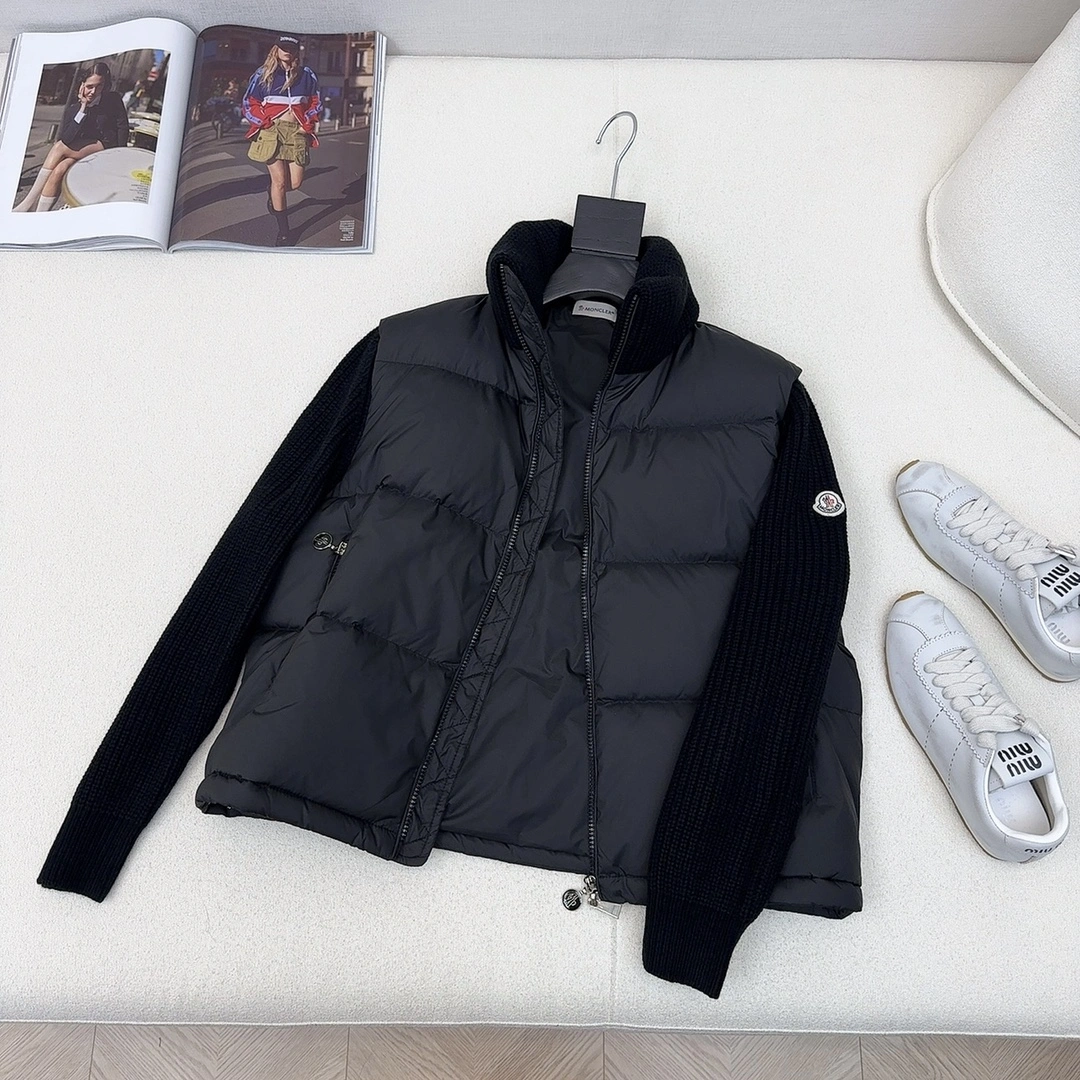 Moncler Down Jackets Stylish 146351