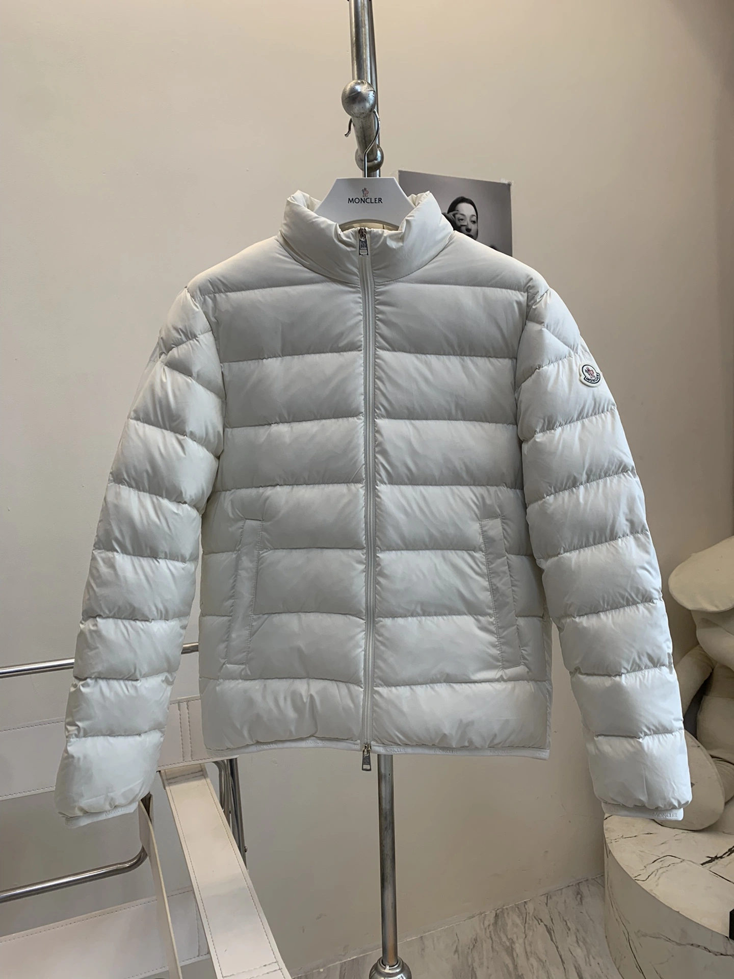 Comfortable Moncler Down Jackets 146340