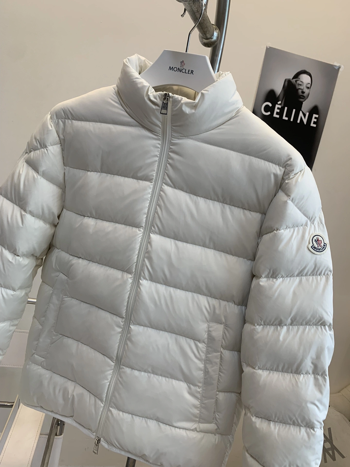 Comfortable Moncler Down Jackets 146340