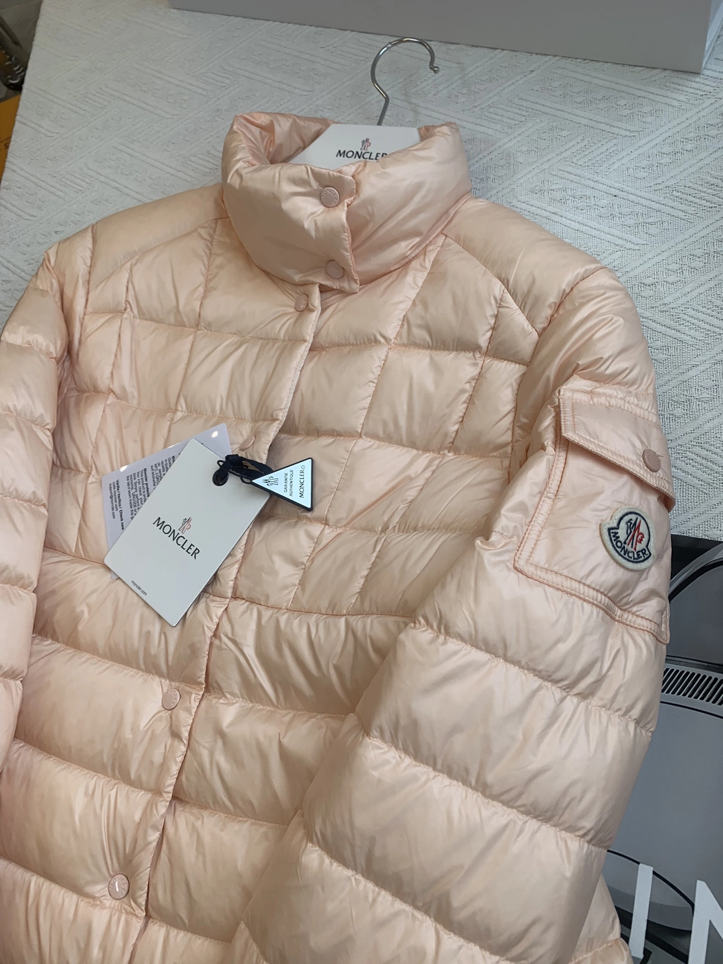 EasyMatch Moncler Down Jackets 146331