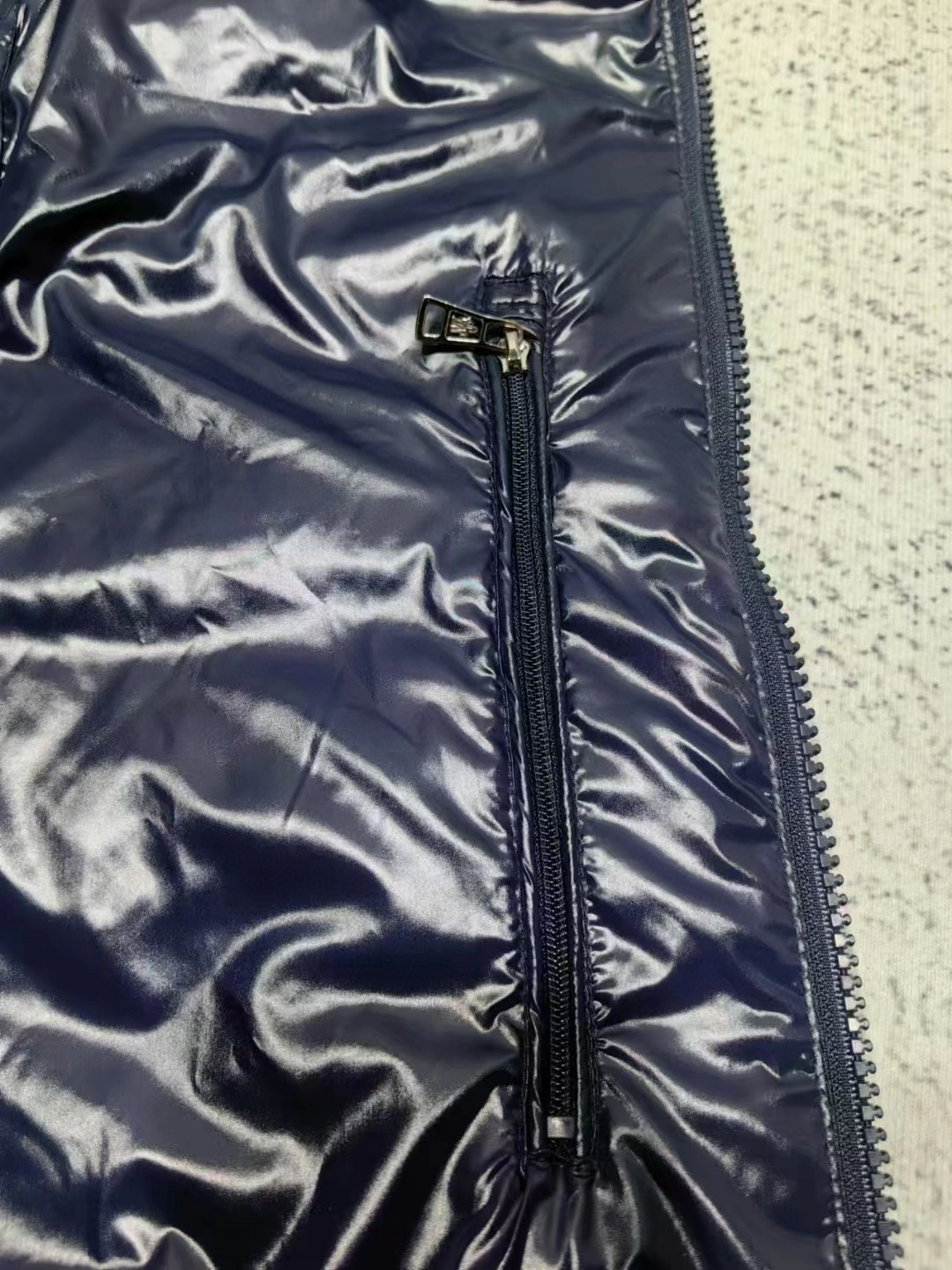 Moncler Down Jackets ComfortFit 146345