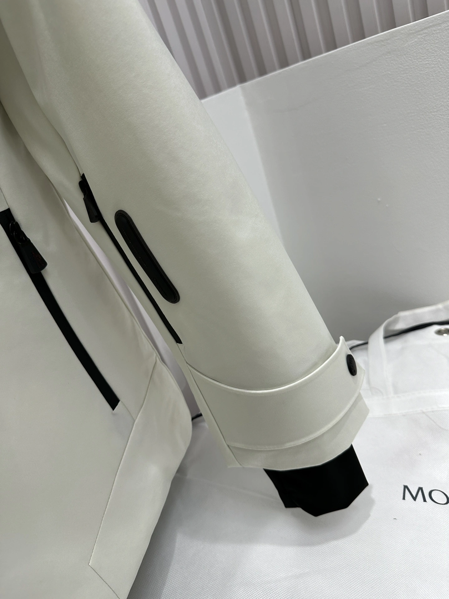 Moncler Down Jackets HighPerformance 146338
