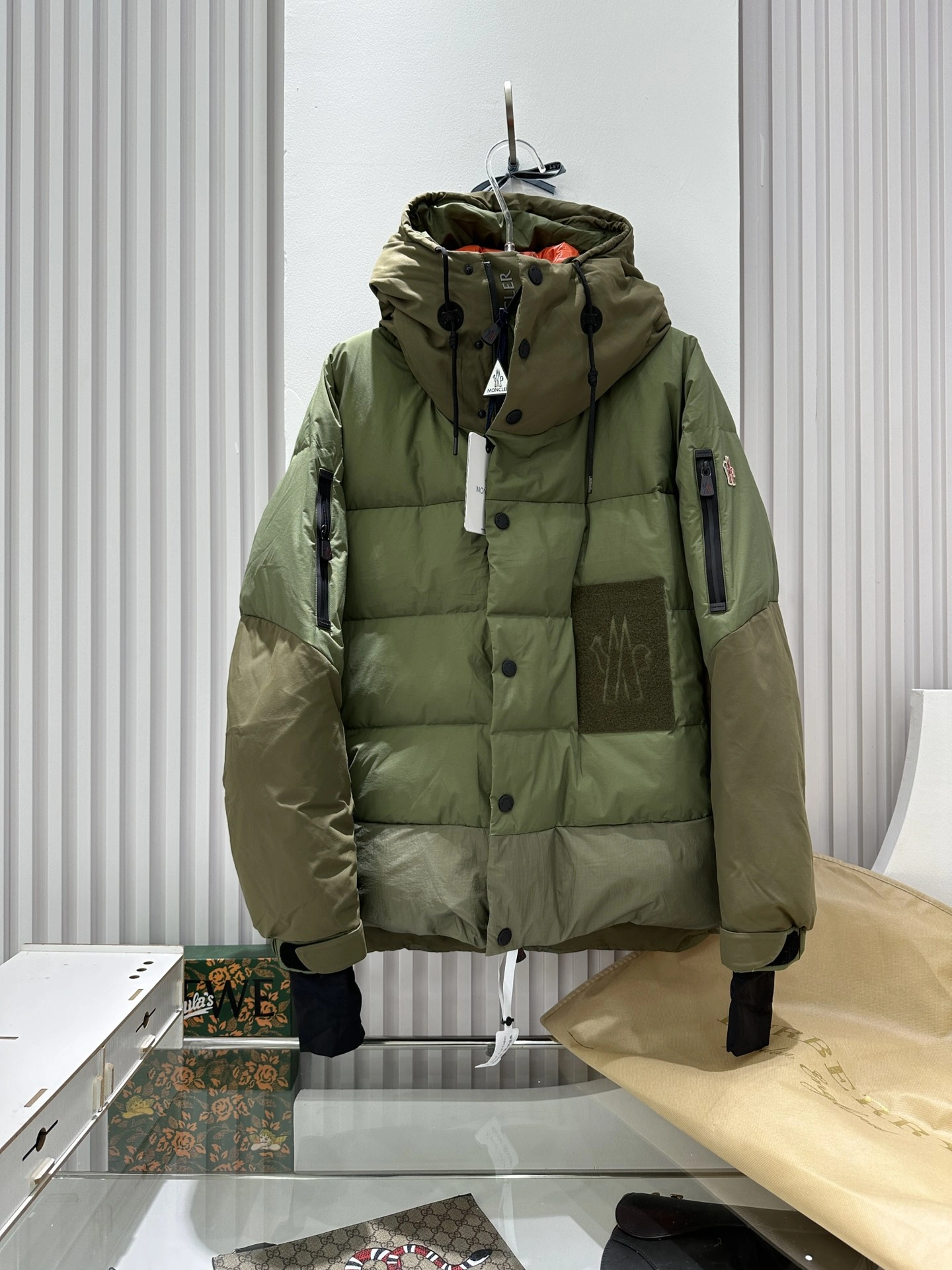 Functional Moncler Down Jackets 146334