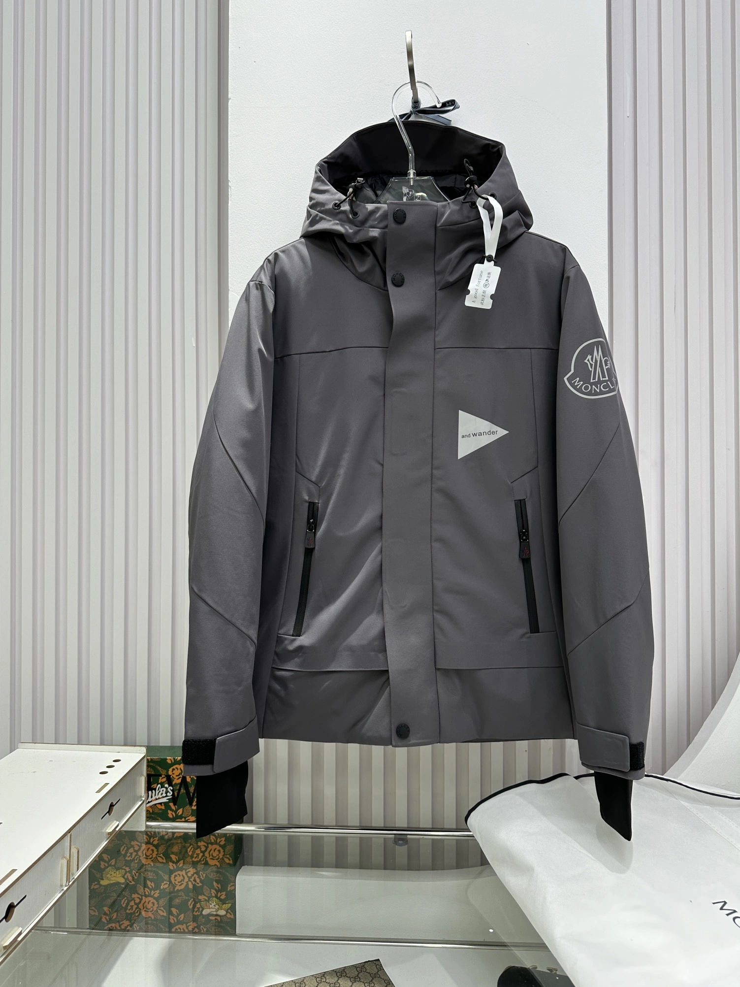 Moncler Down Jackets FashionForward 146337