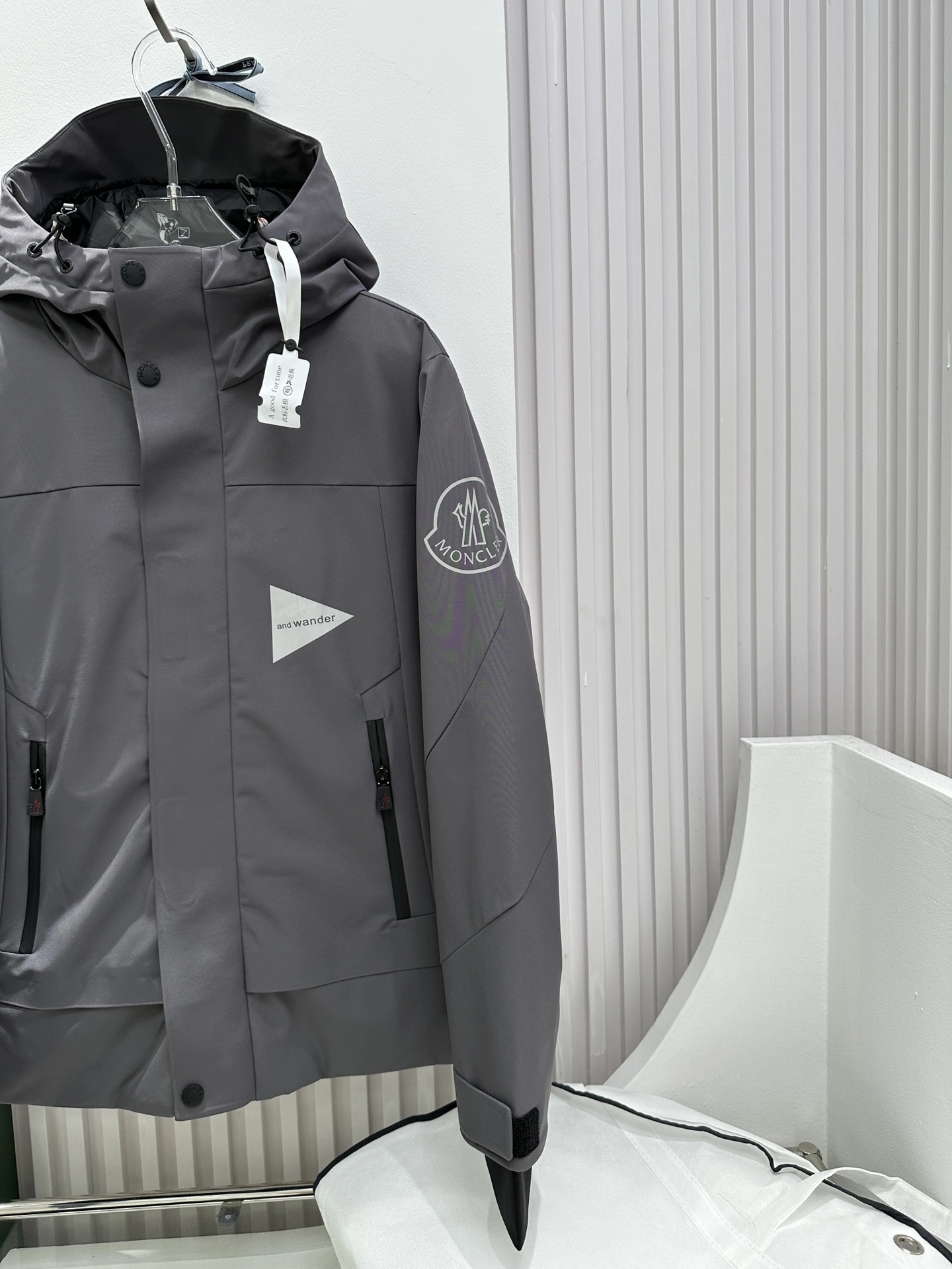 Moncler Down Jackets FashionForward 146337