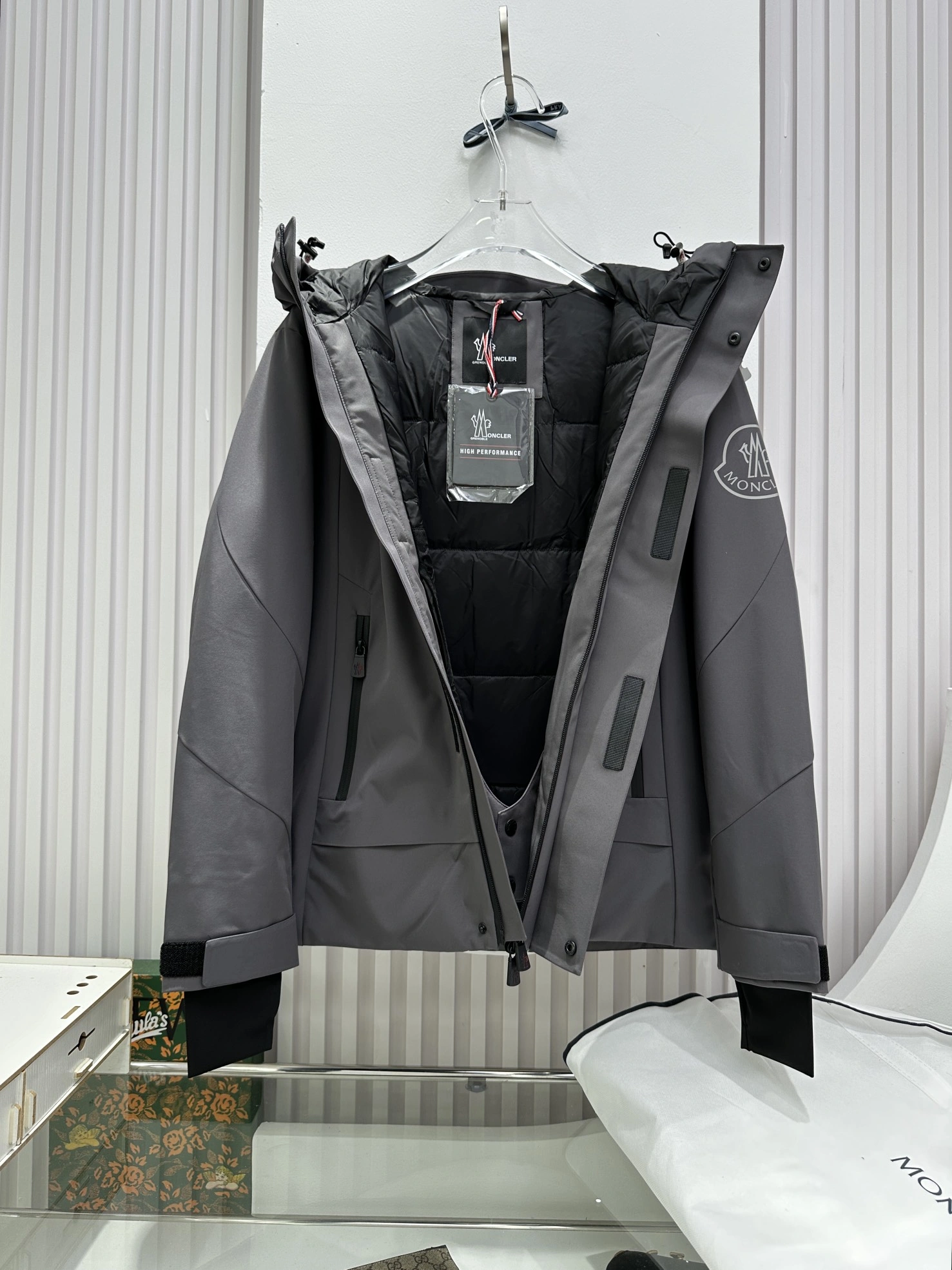 Moncler Down Jackets FashionForward 146337