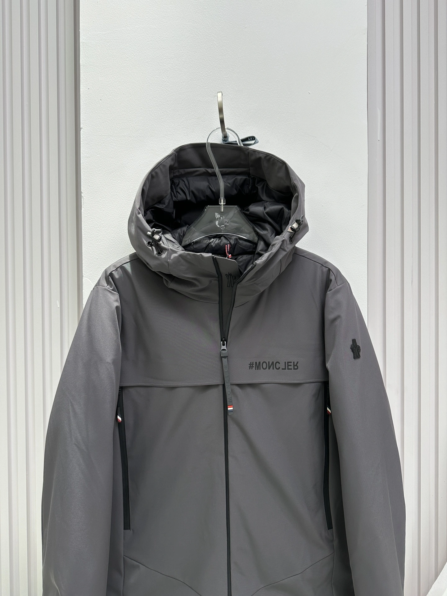 Moncler Down Jackets RelaxedFit 146336