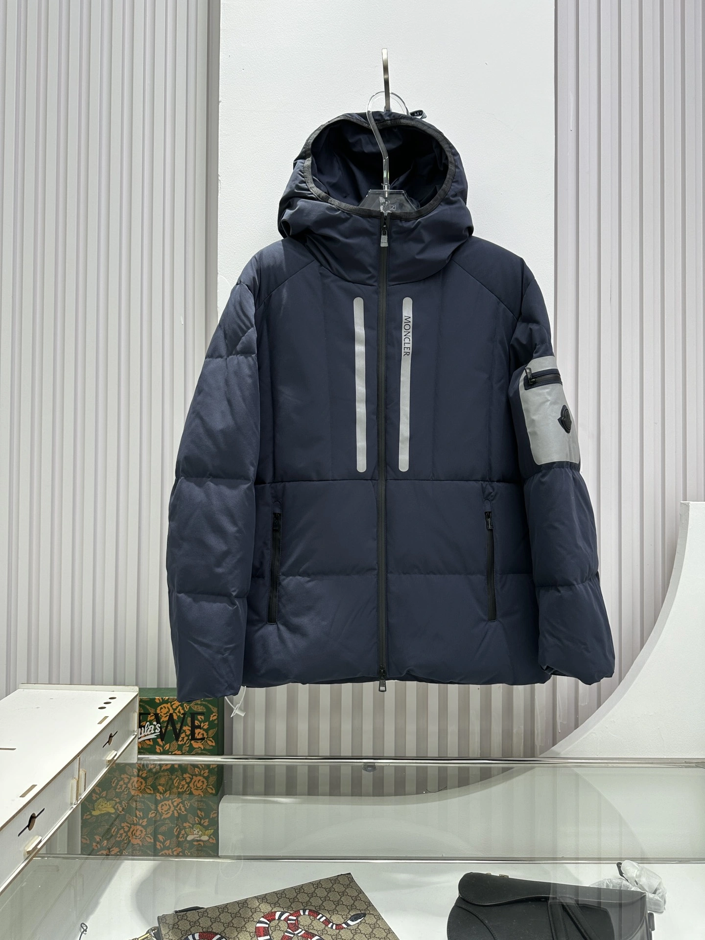 Moncler Down Jackets Comfortable 146344