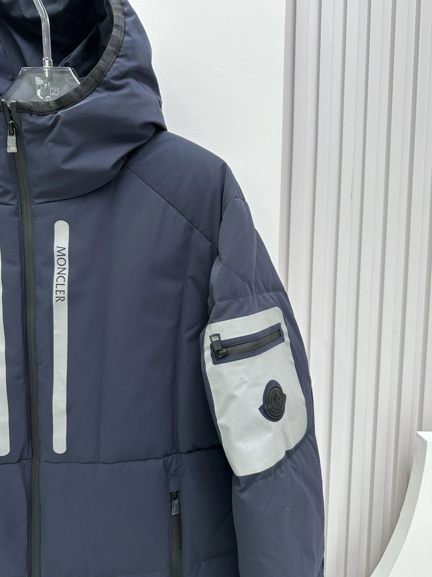 Moncler Down Jackets Comfortable 146344
