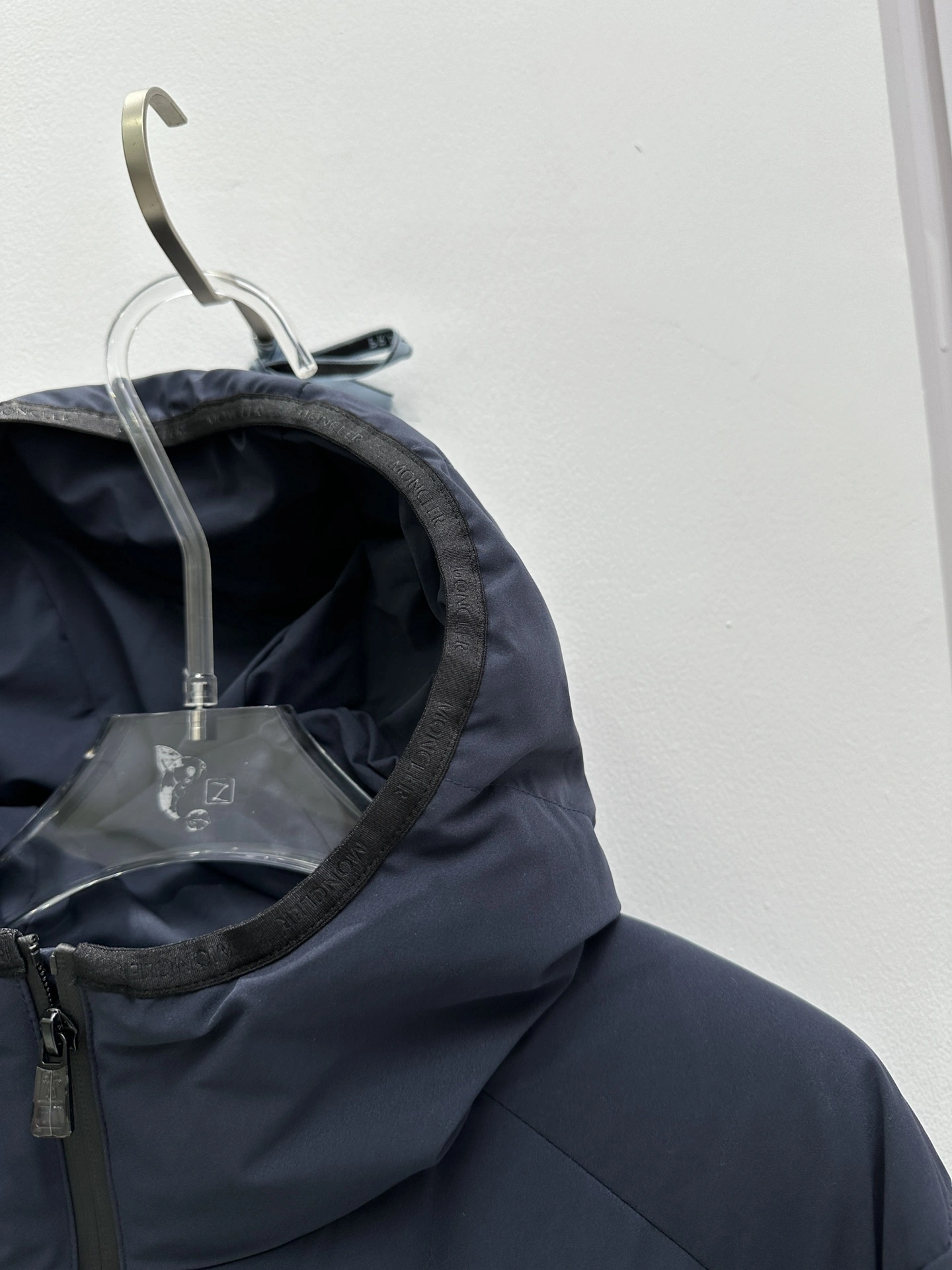 Moncler Down Jackets Comfortable 146344