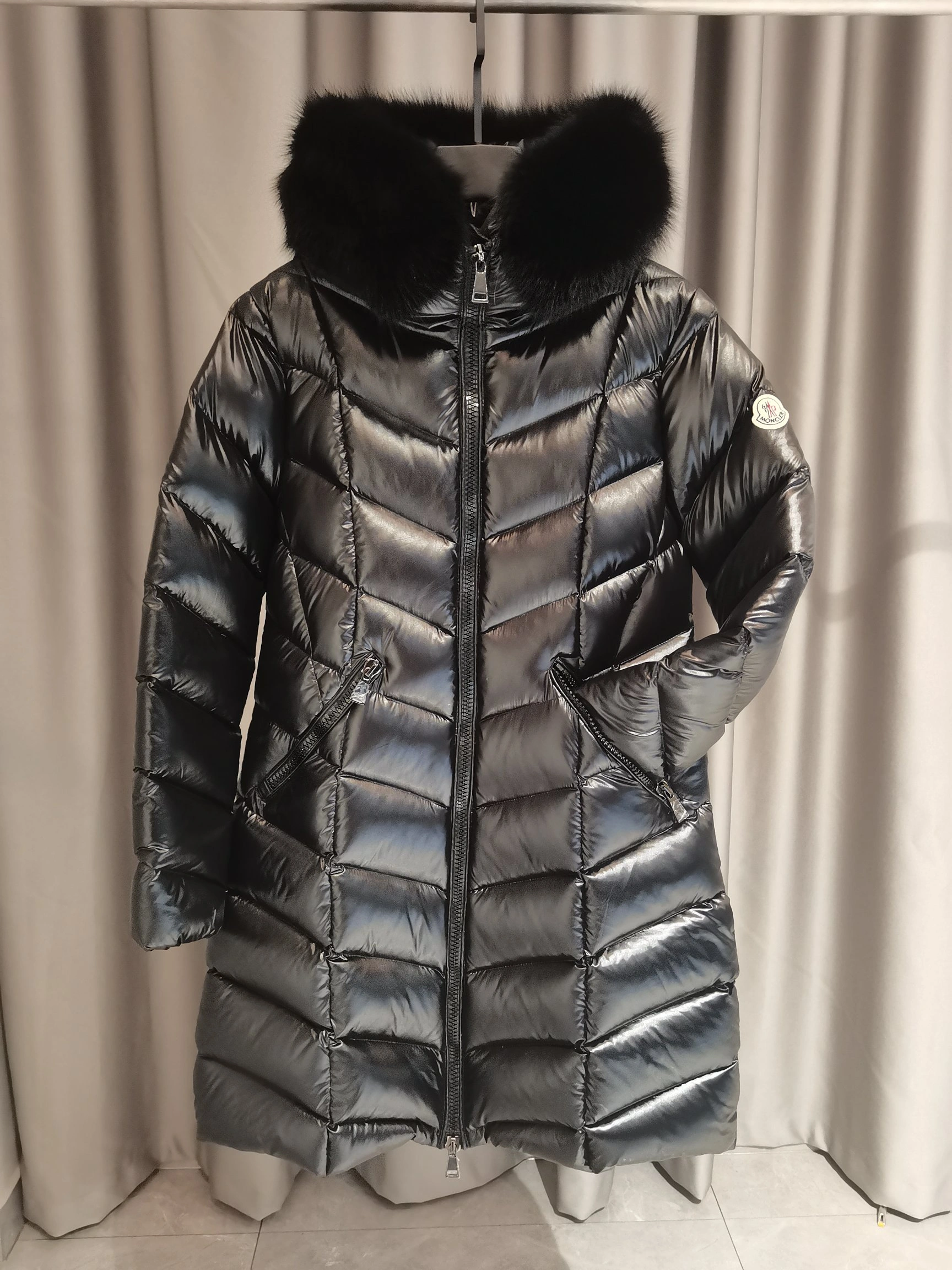 Casual Moncler Down Jackets 146332
