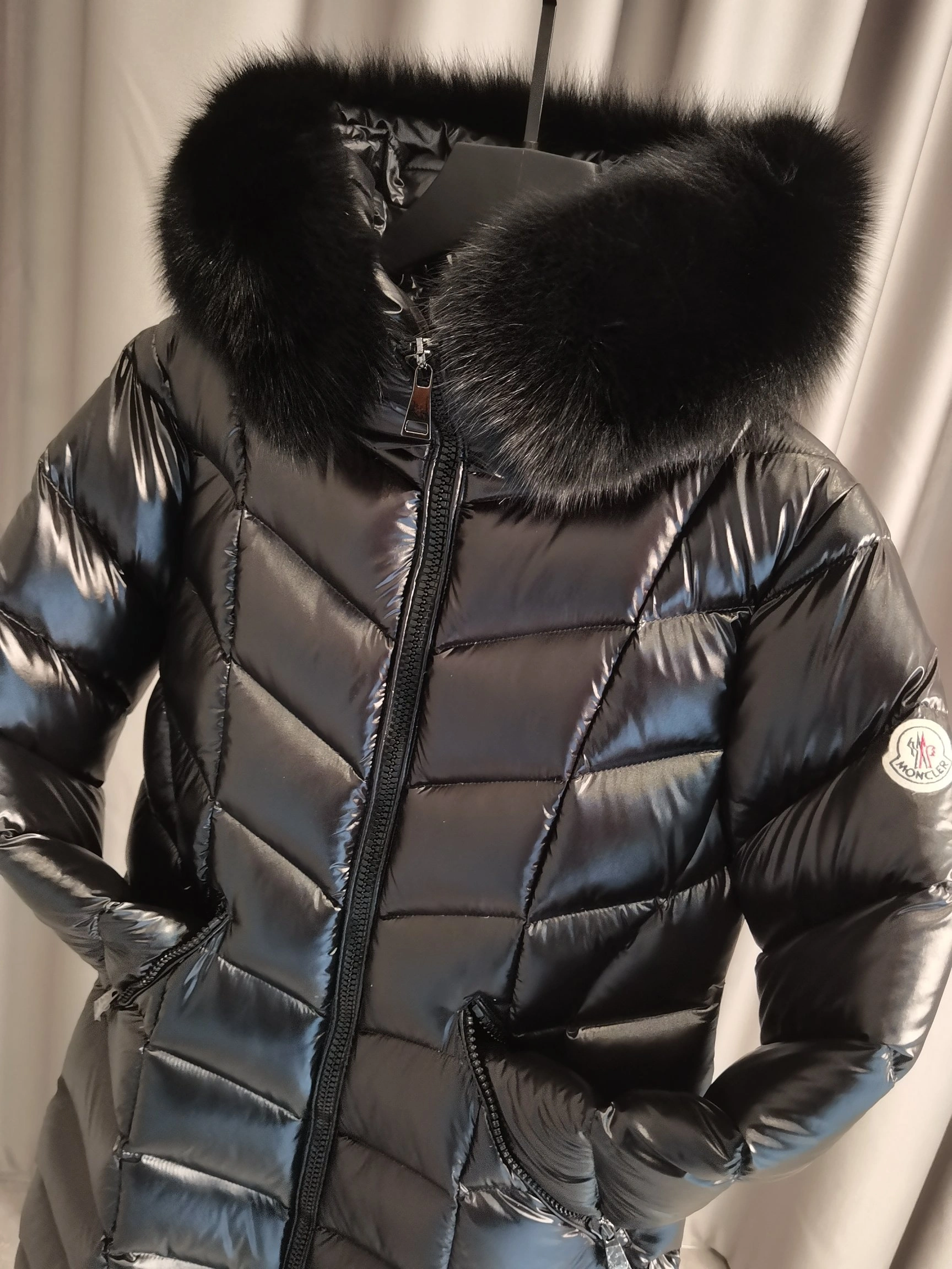 Casual Moncler Down Jackets 146332