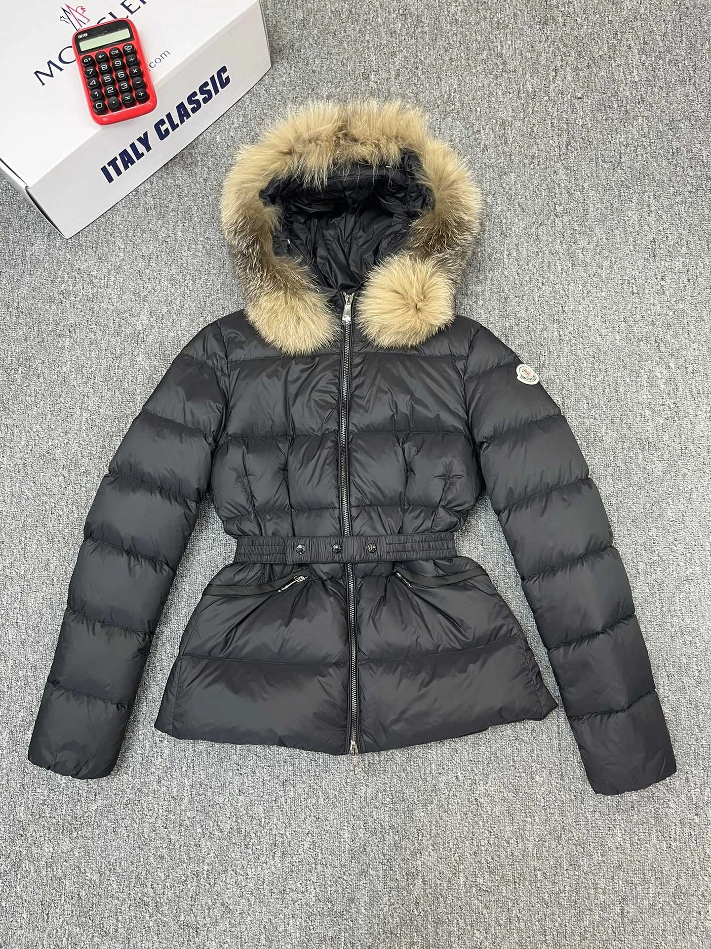 Moncler Down Jackets UrbanStyle 146328