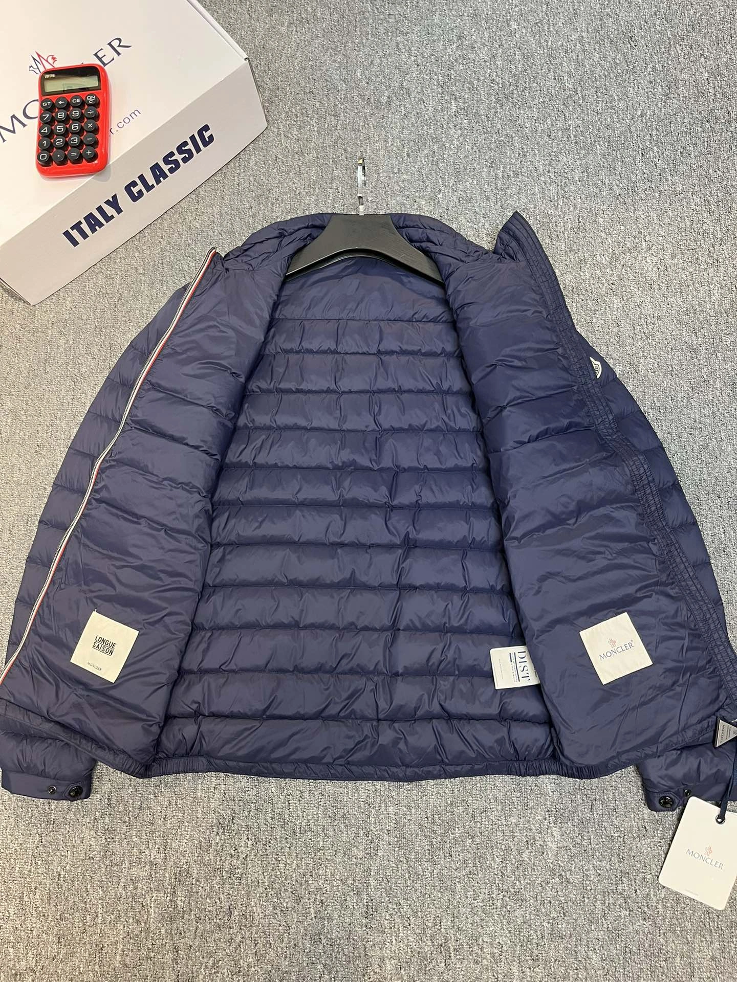 Neat Moncler Down Jackets 146333