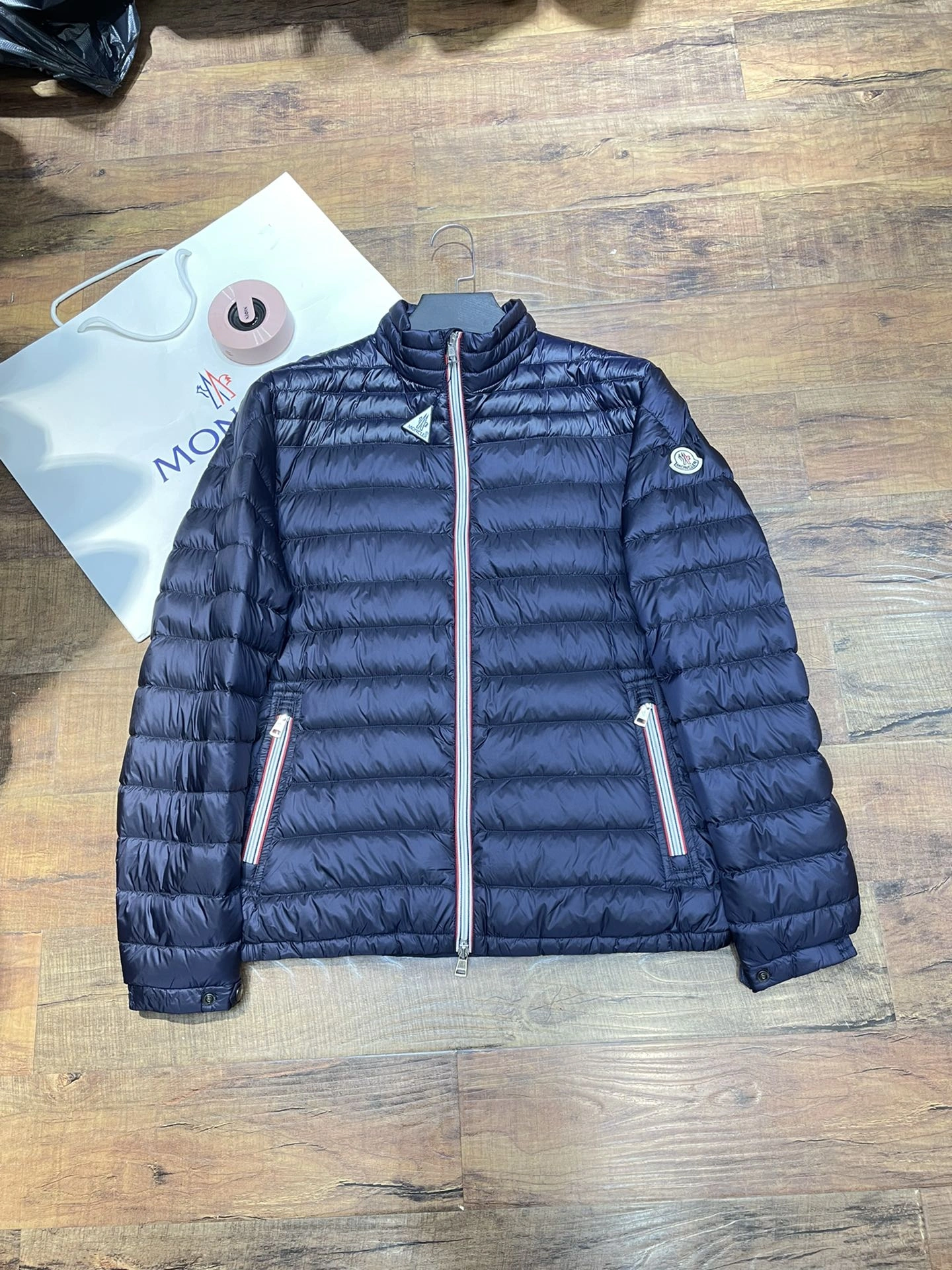 Moncler Down Jackets ModernLook 146329