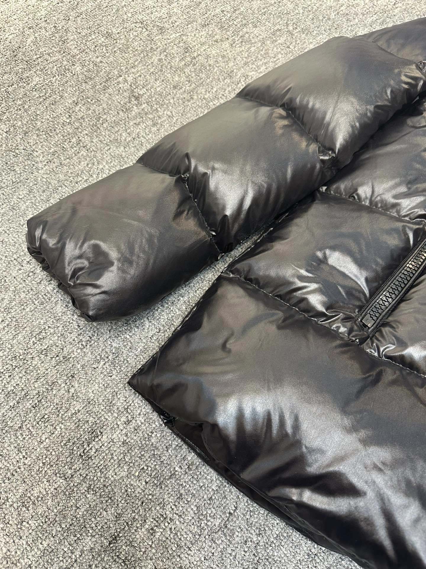 Moncler Down Jackets FastDry 146317