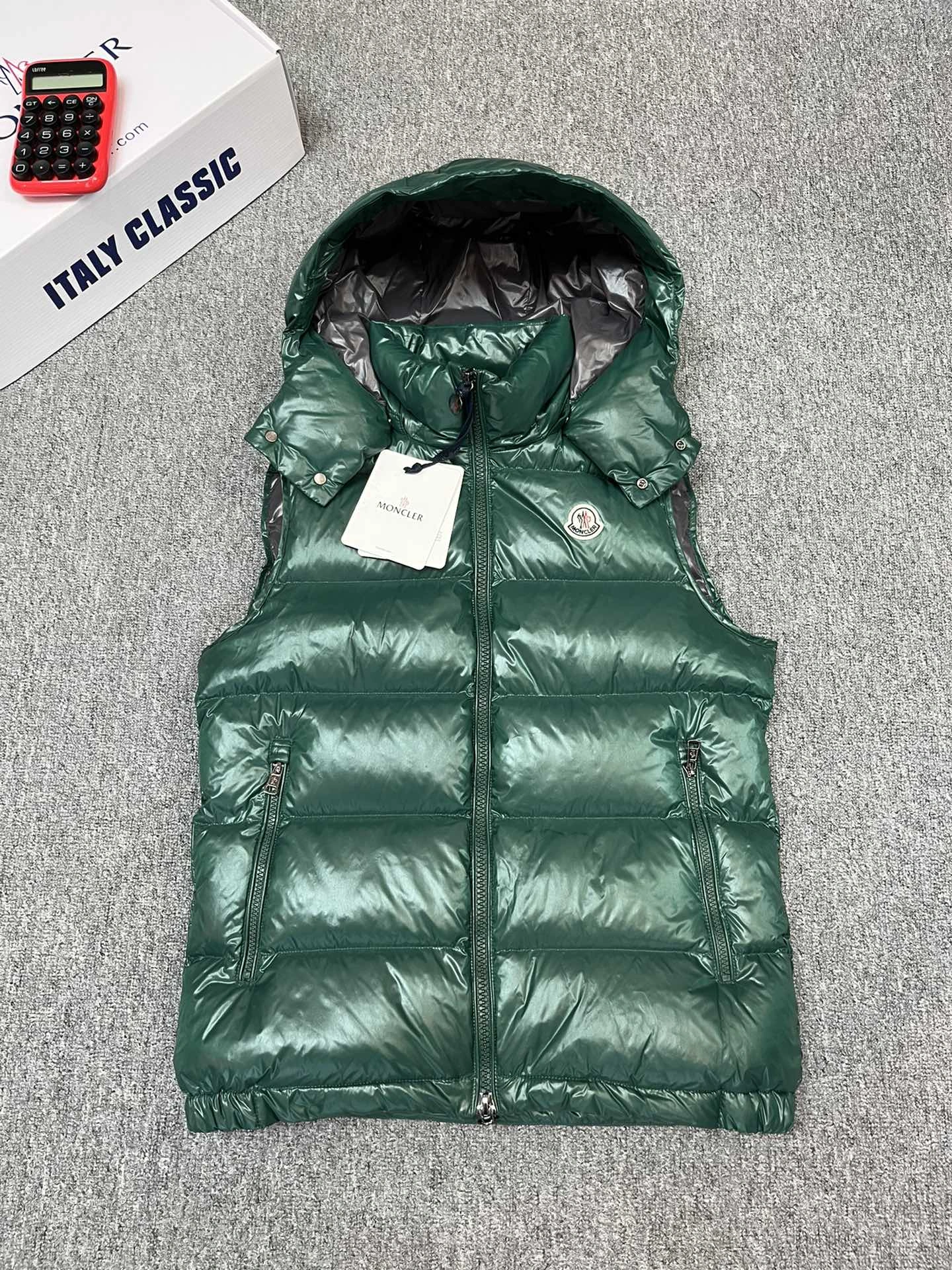 Moncler Down Jackets Reliable 146318