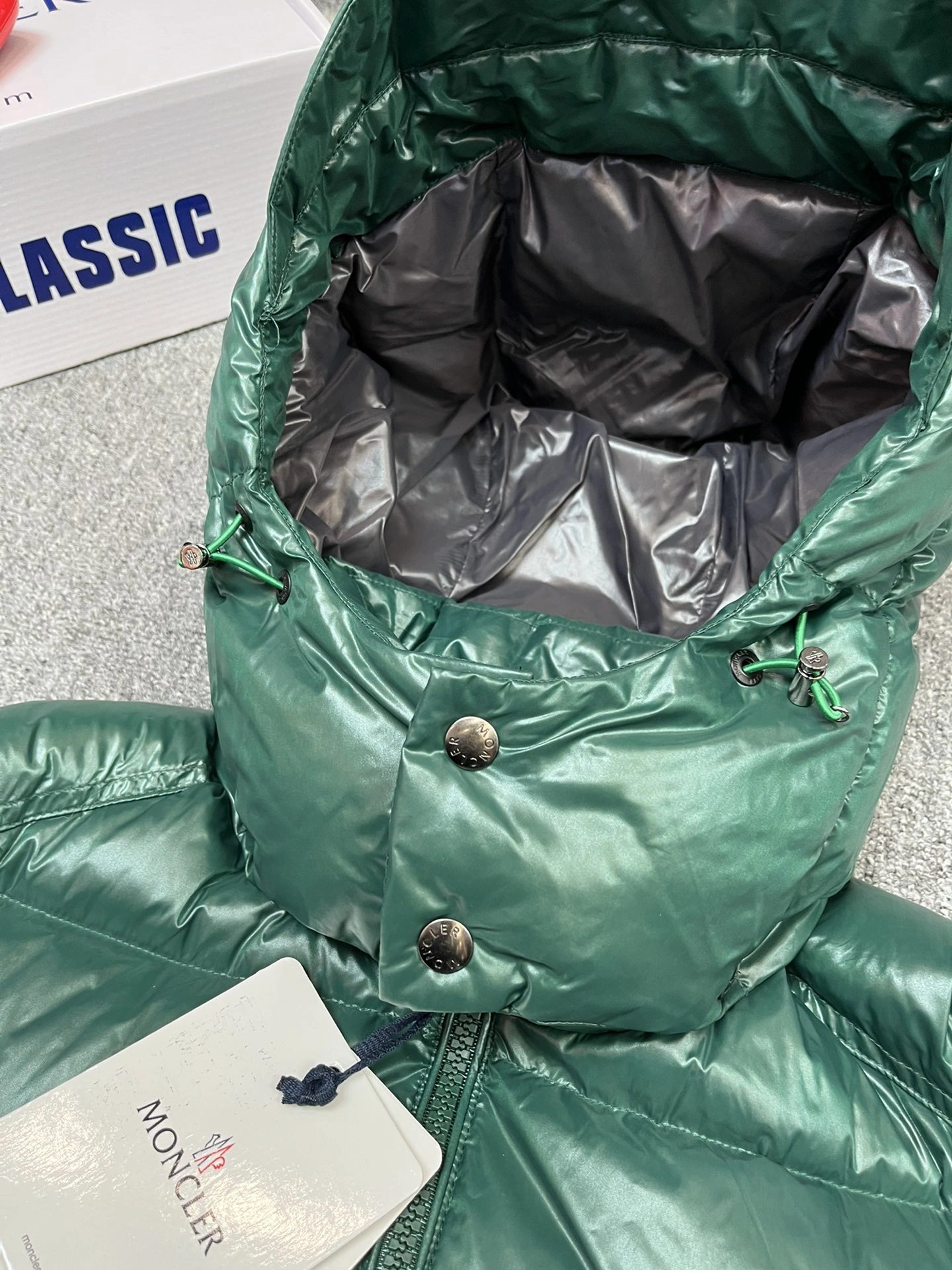 Moncler Down Jackets Reliable 146318