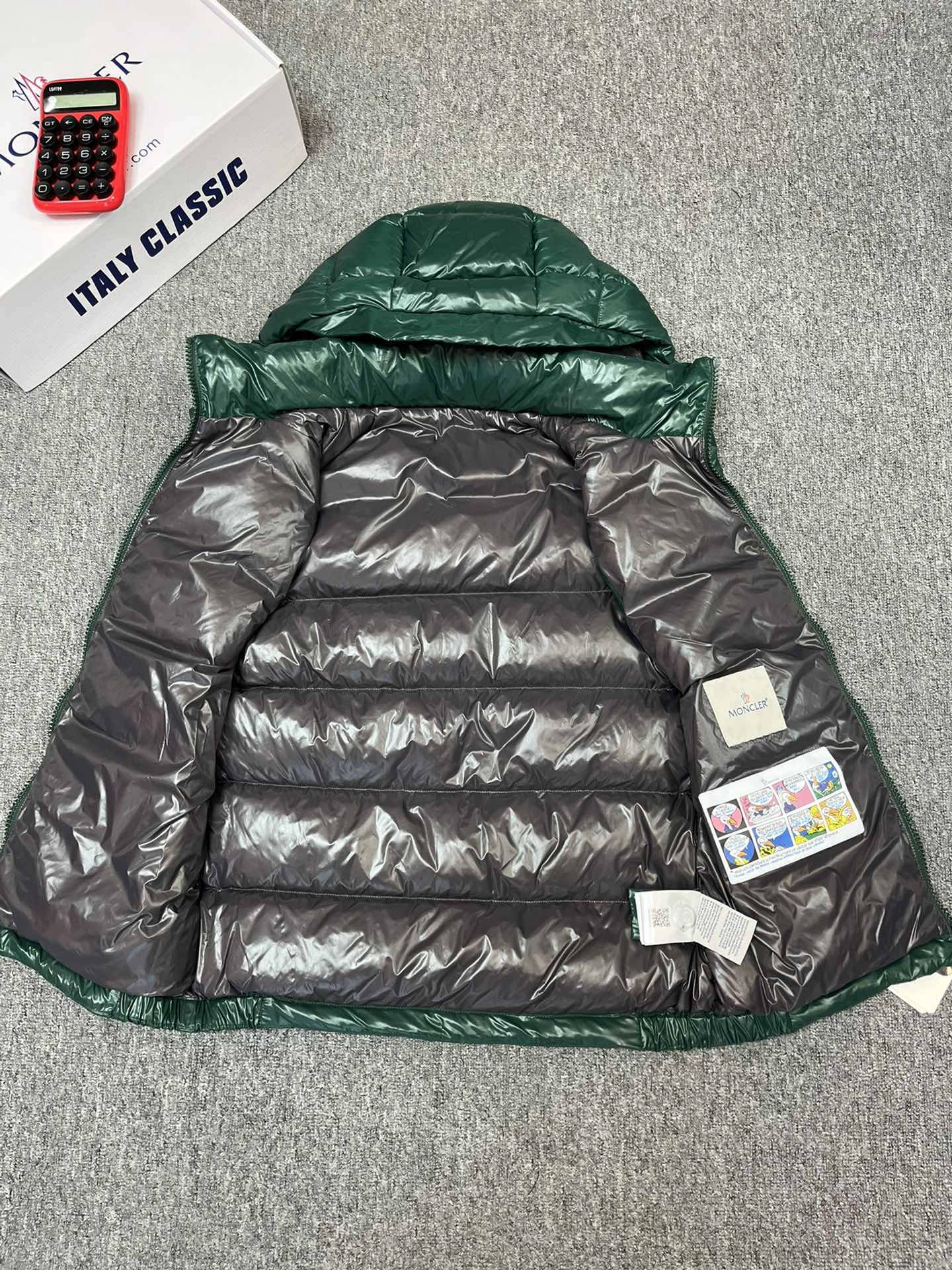 Moncler Down Jackets Reliable 146318