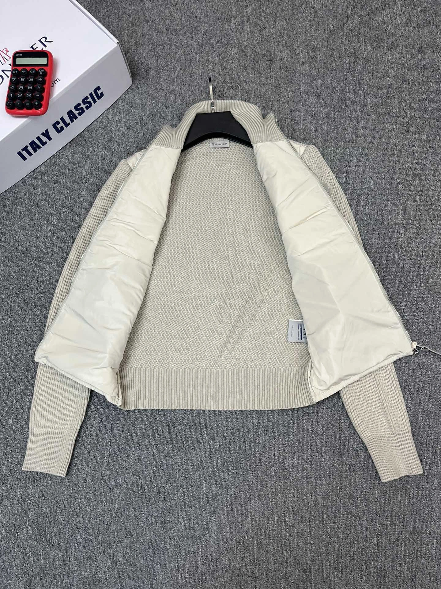 GoAnywhere Moncler Down Jackets 146314