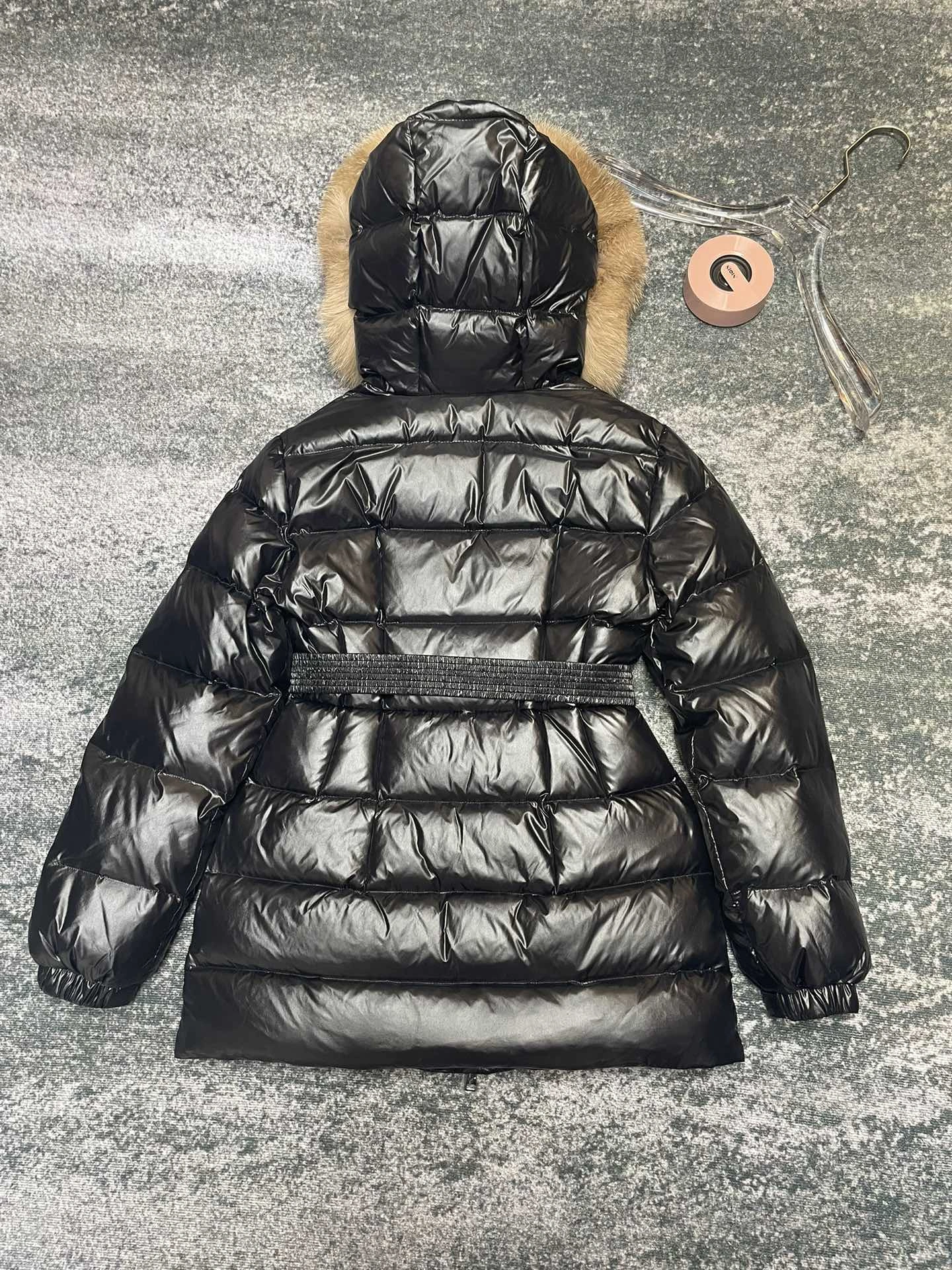 Moncler Down Jackets Durable 146312