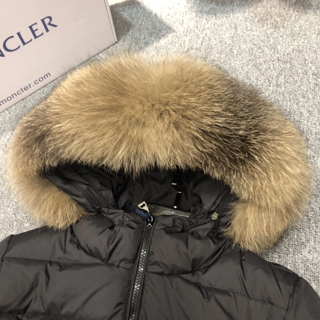 HighQuality Moncler Down Jackets 146308