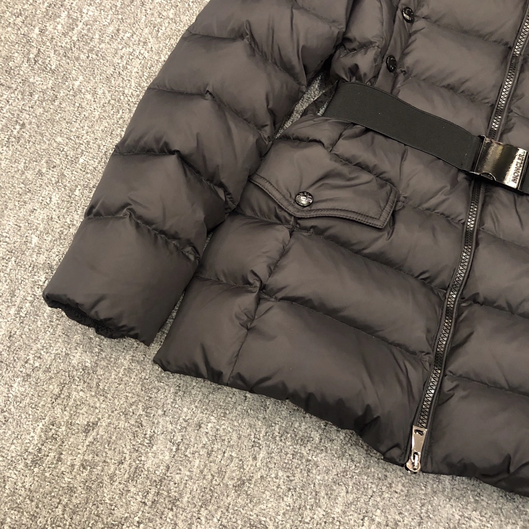 HighQuality Moncler Down Jackets 146308