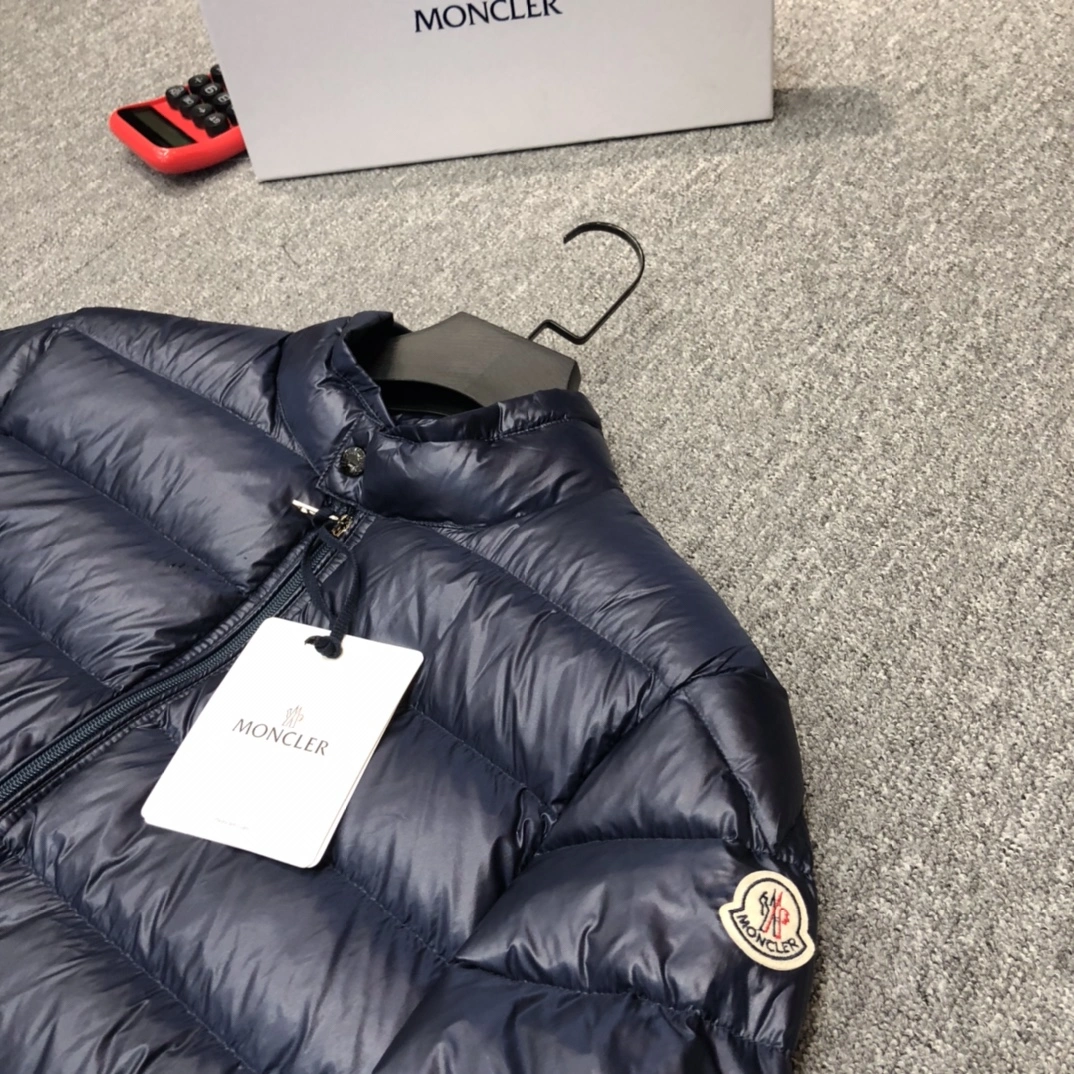 Moncler Down Jackets TechFriendly 146304