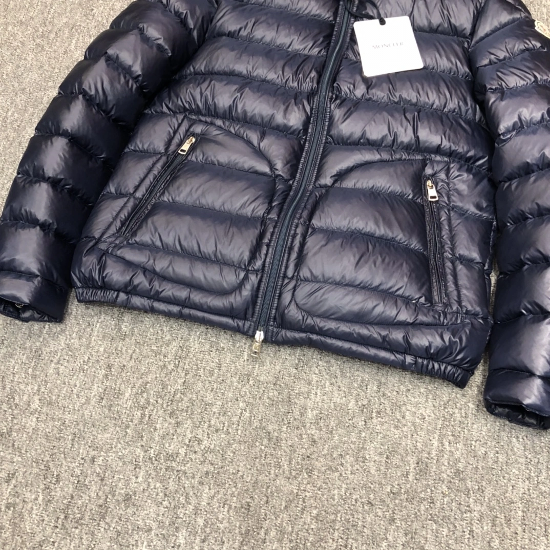 Moncler Down Jackets TechFriendly 146304