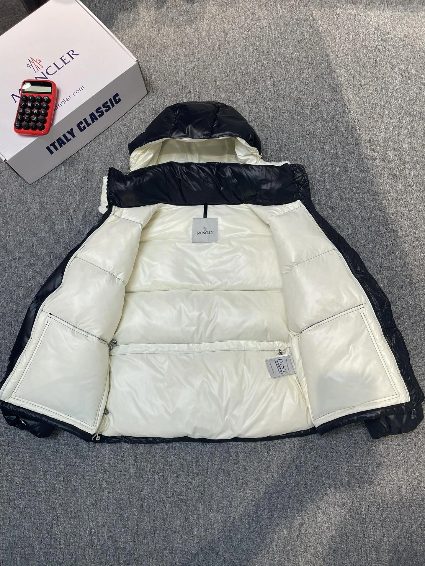 Thermal Moncler Down Jackets 146290