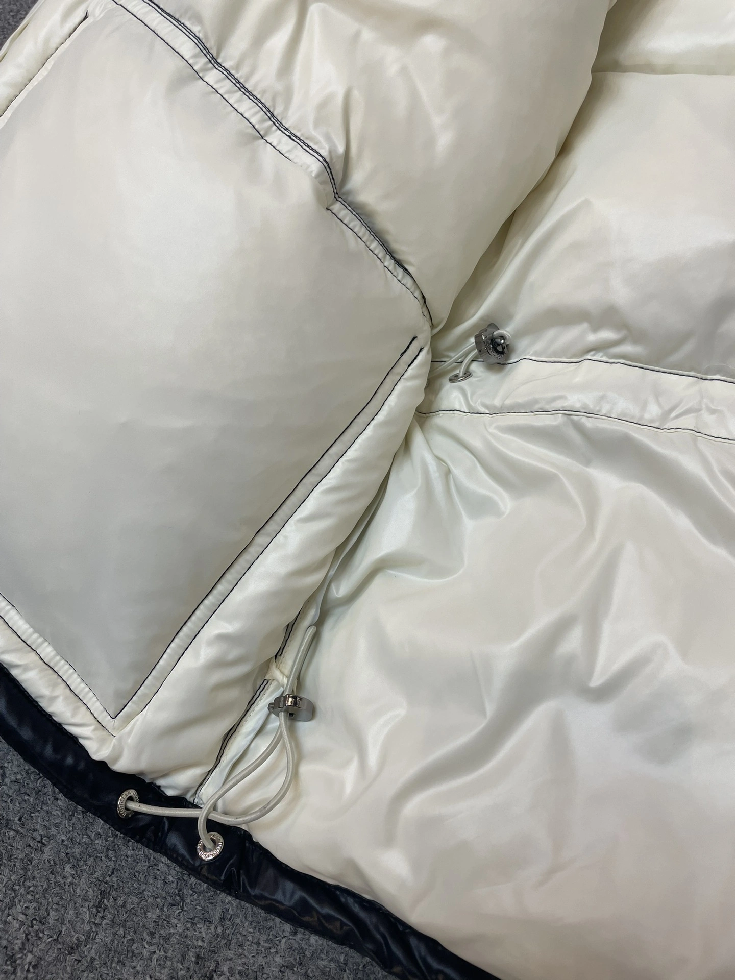 Thermal Moncler Down Jackets 146290