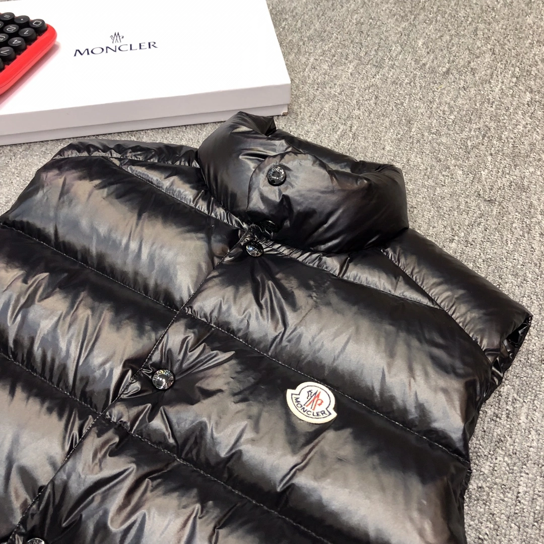 Sophisticated Moncler Down Jackets 146303